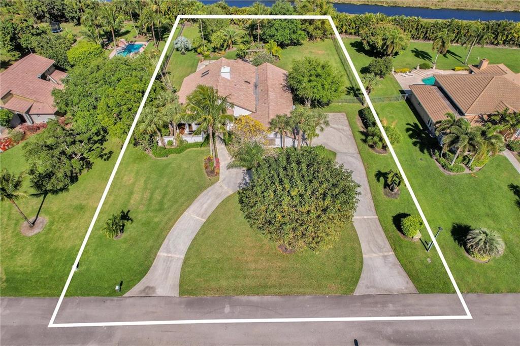 DELRAY LAKES EST - Residential