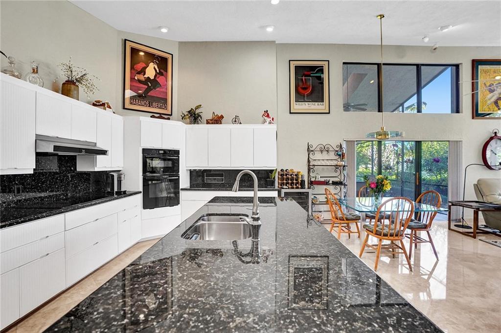 DELRAY LAKES EST - Residential