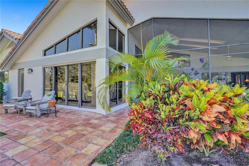 DELRAY LAKES EST - Residential