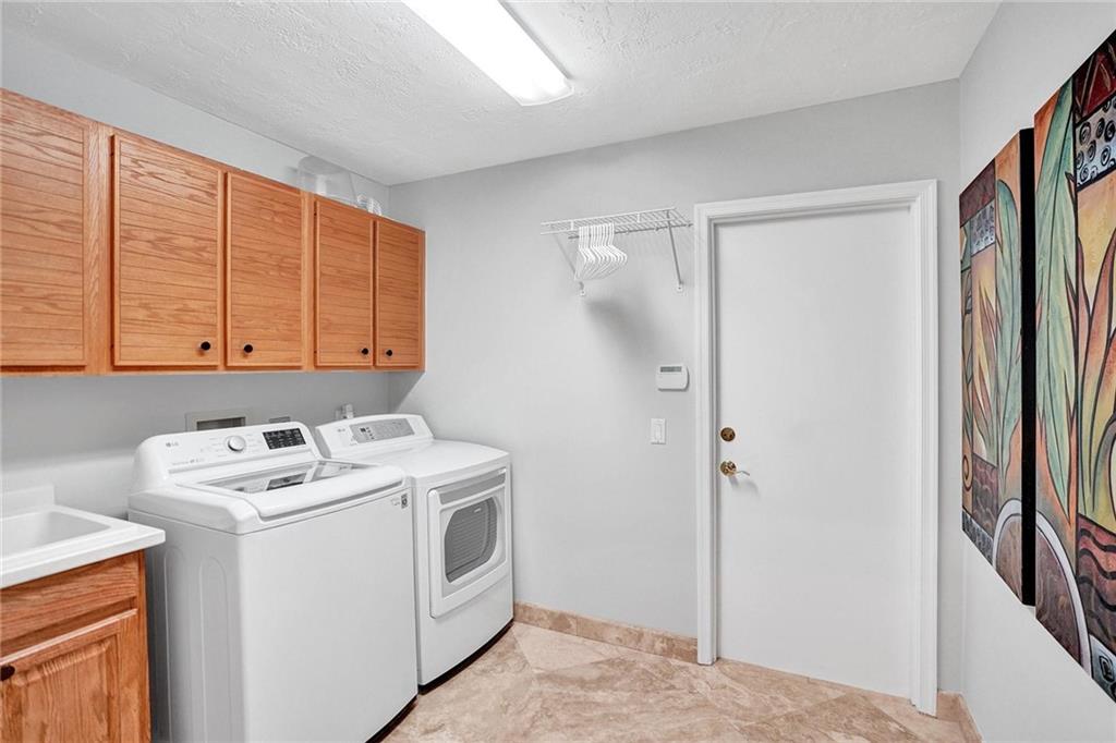 DELRAY LAKES EST - Residential