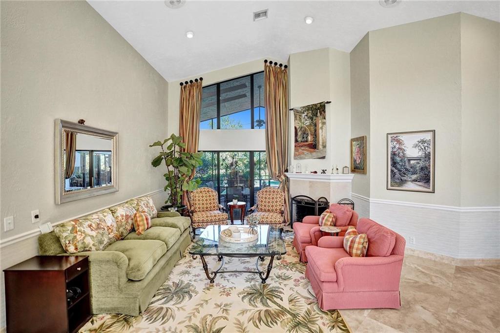 DELRAY LAKES EST - Residential