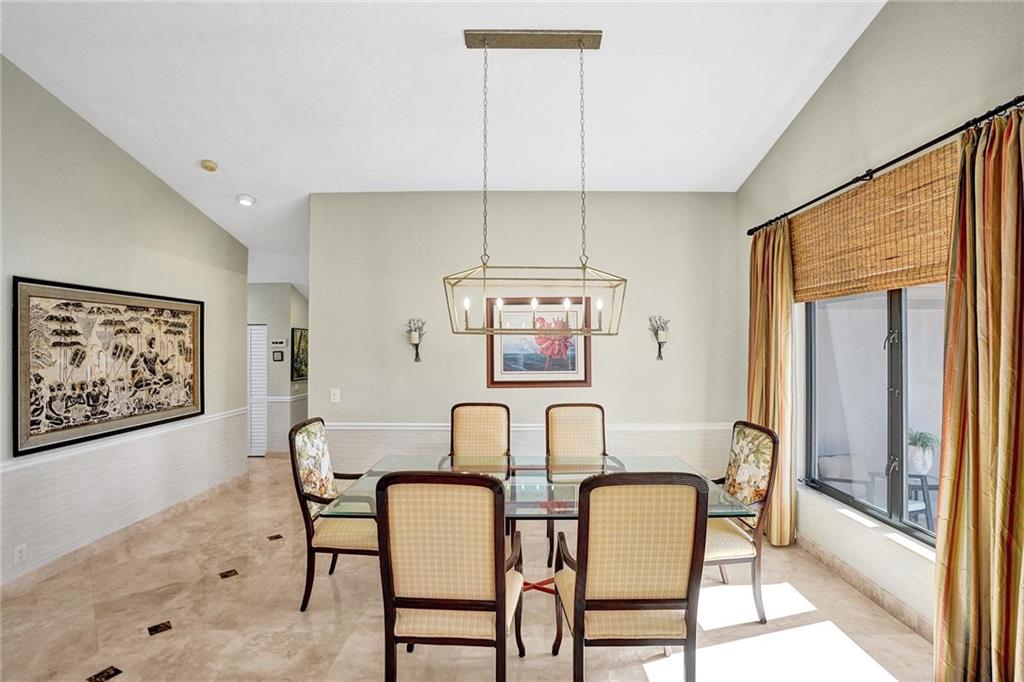 DELRAY LAKES EST - Residential