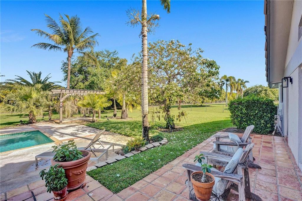 DELRAY LAKES EST - Residential