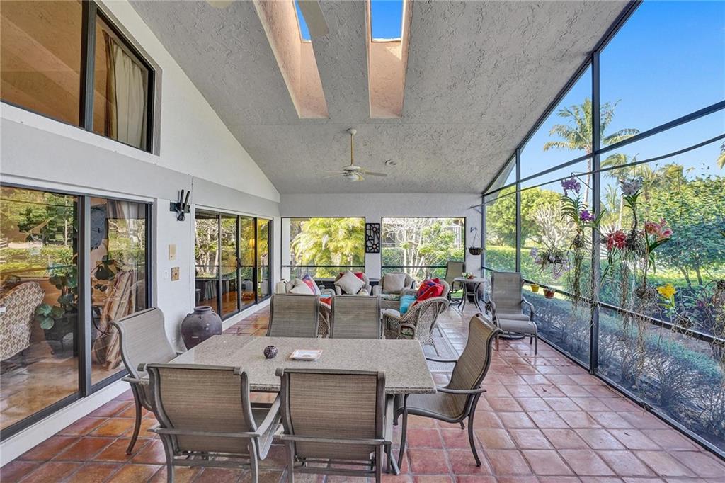 DELRAY LAKES EST - Residential