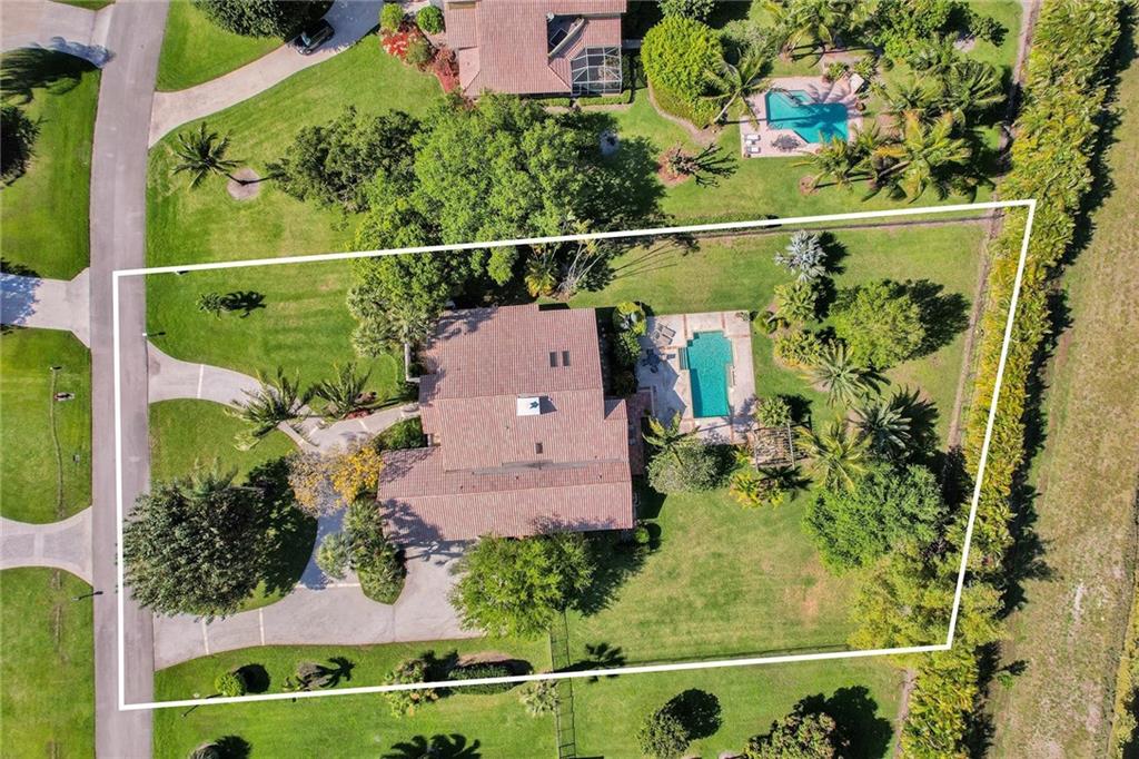 DELRAY LAKES EST - Residential