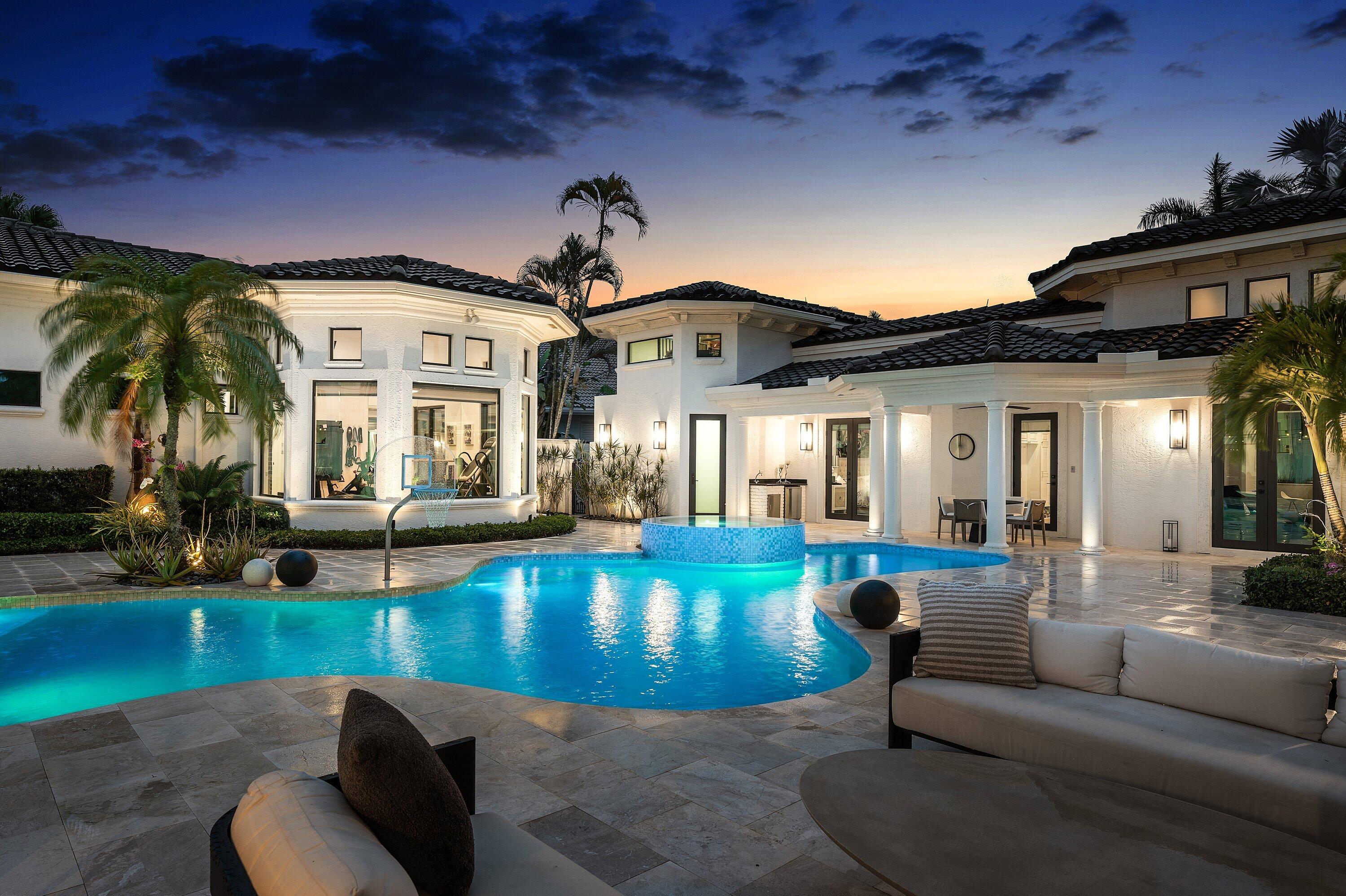 CARLTON ESTATES AT WOODFIELD COUNTRY CLUB - Residential