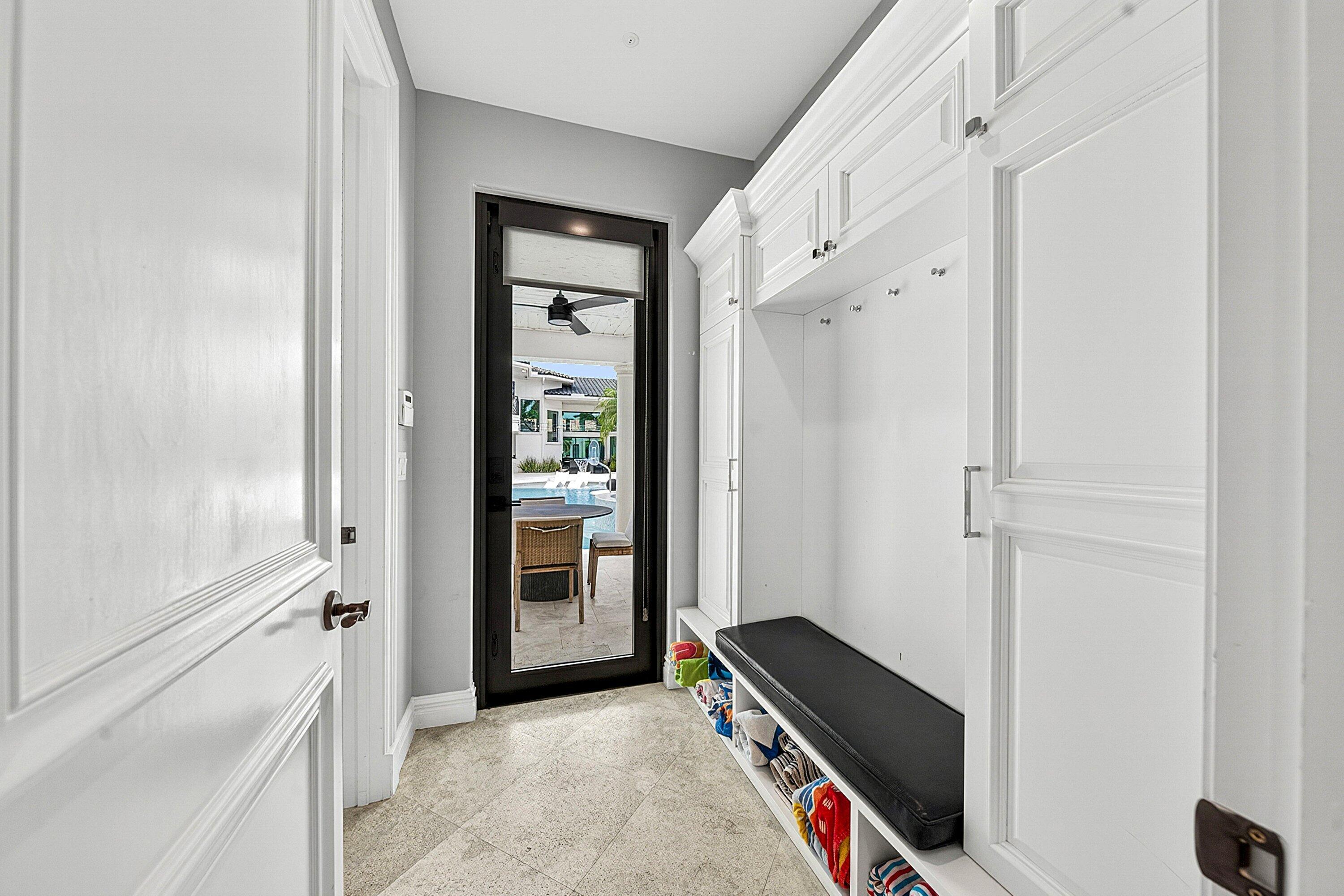CARLTON ESTATES AT WOODFIELD COUNTRY CLUB - Residential