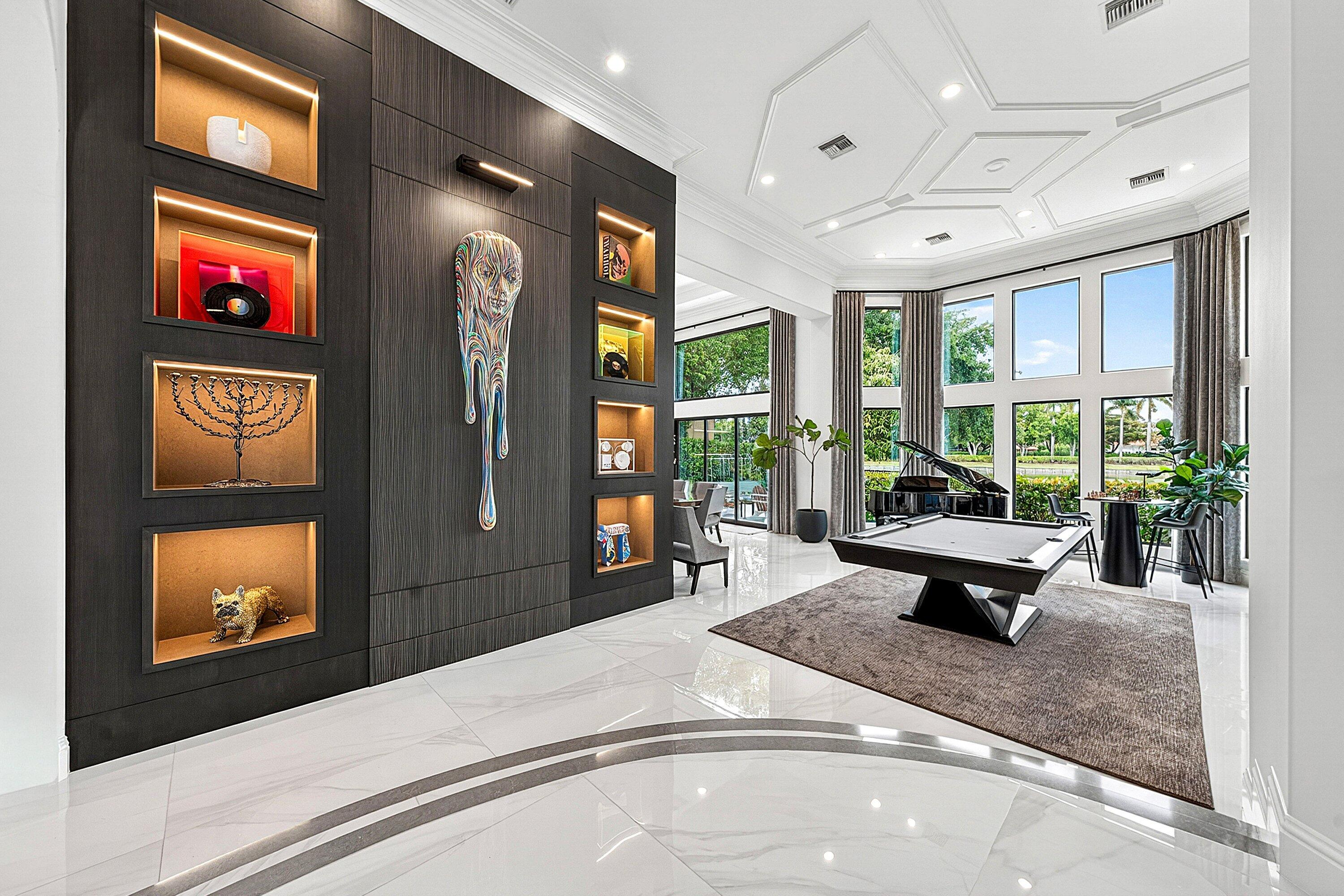 CARLTON ESTATES AT WOODFIELD COUNTRY CLUB - Residential