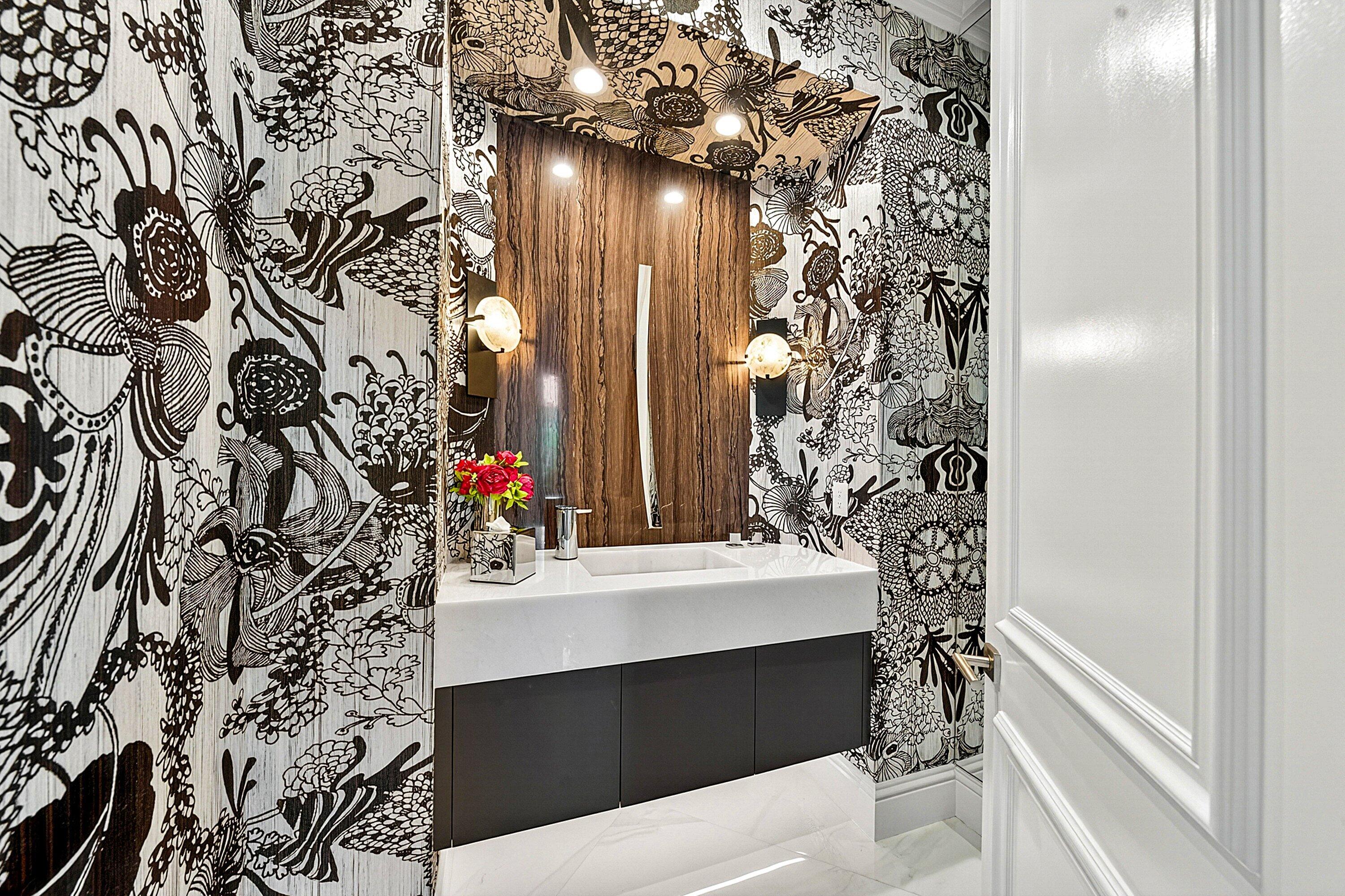 CARLTON ESTATES AT WOODFIELD COUNTRY CLUB - Residential