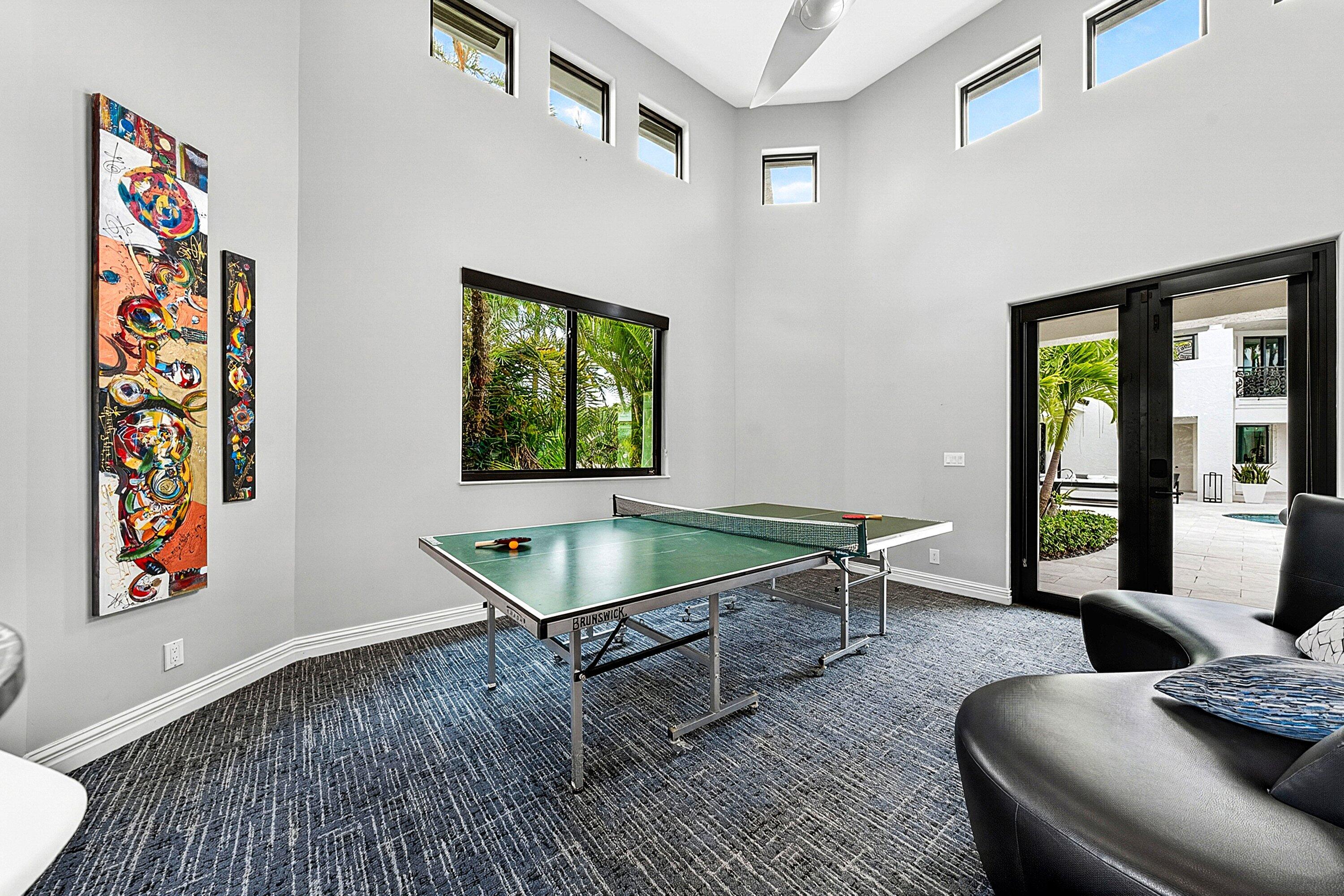 CARLTON ESTATES AT WOODFIELD COUNTRY CLUB - Residential