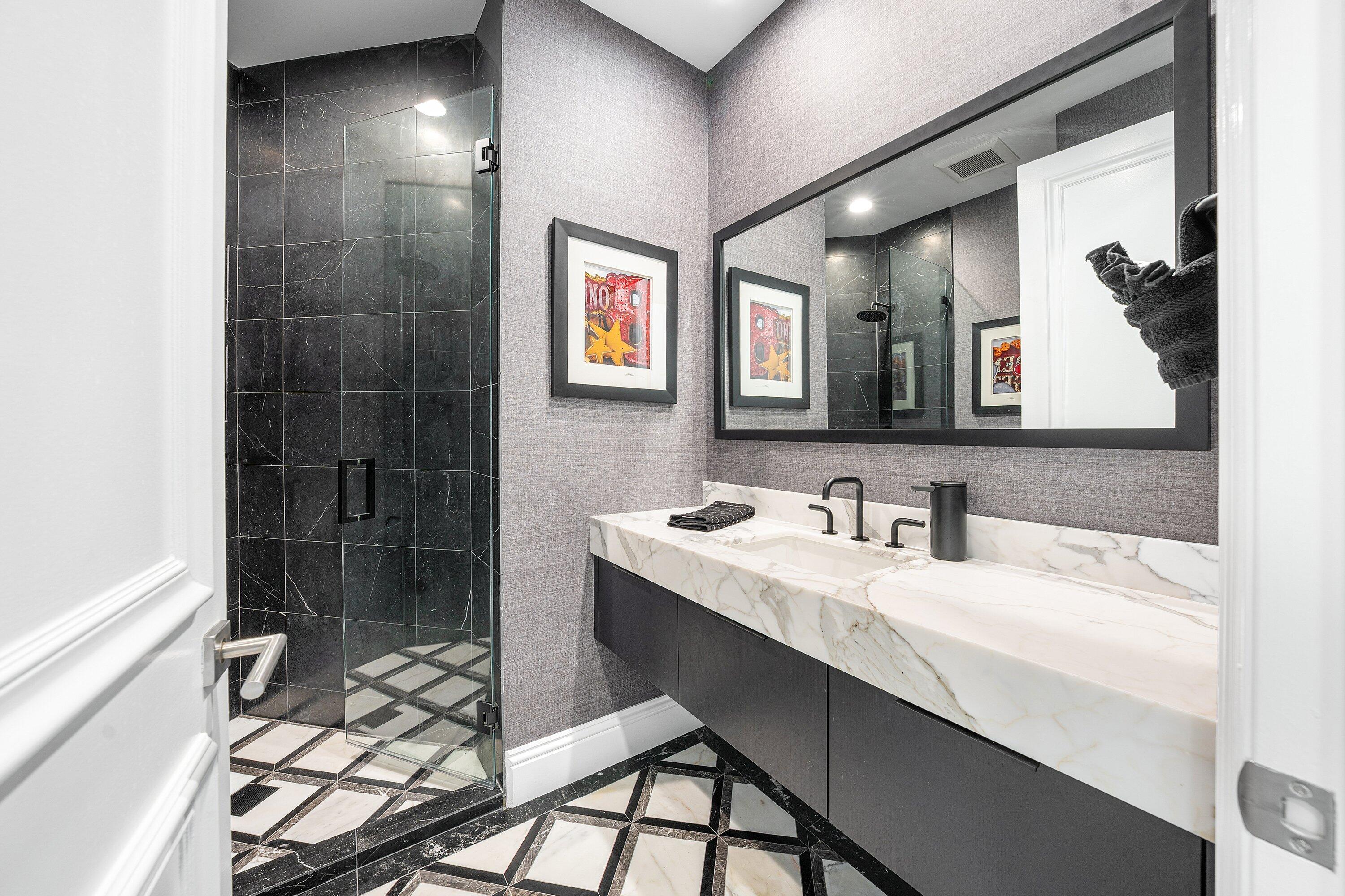 CARLTON ESTATES AT WOODFIELD COUNTRY CLUB - Residential