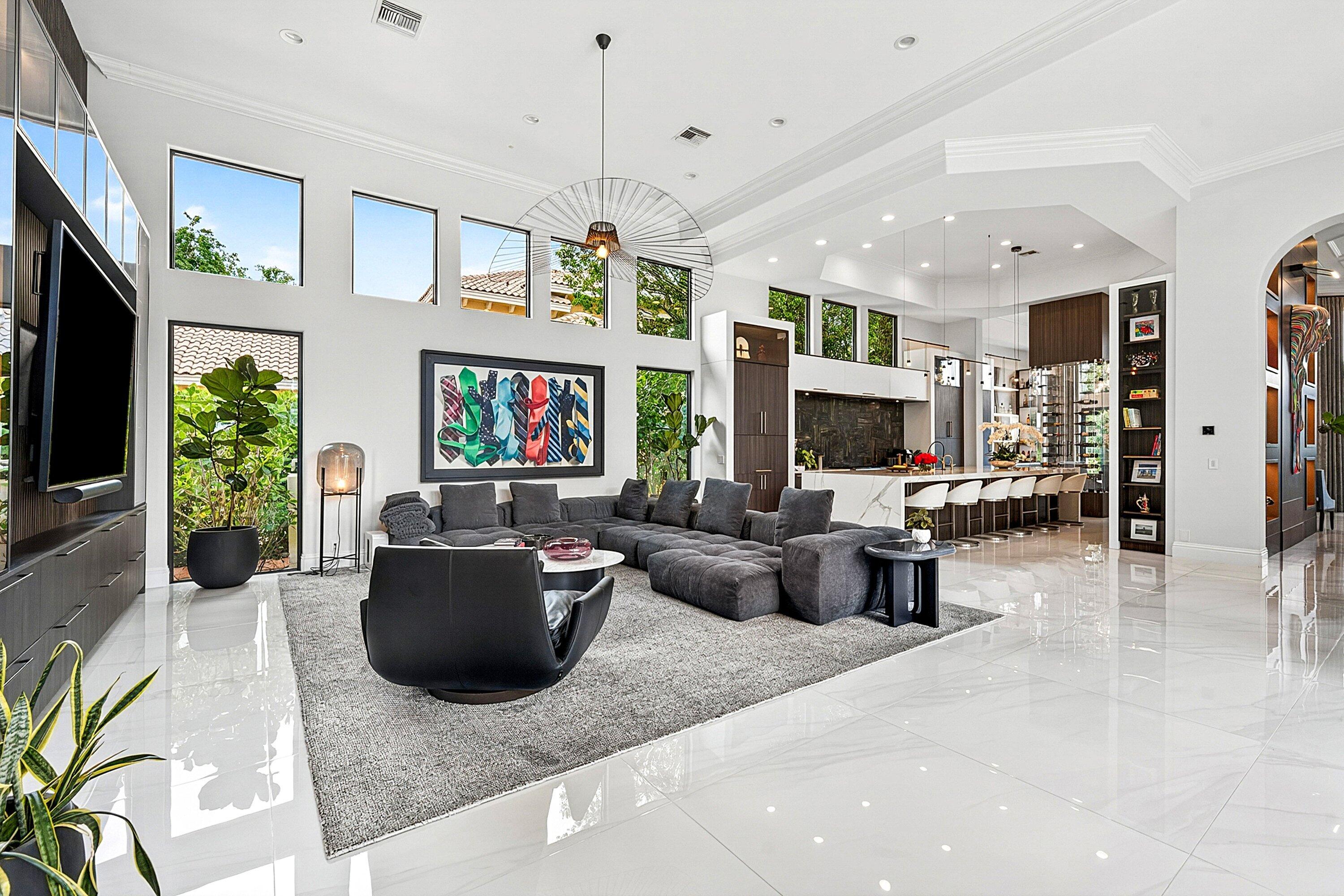 CARLTON ESTATES AT WOODFIELD COUNTRY CLUB - Residential