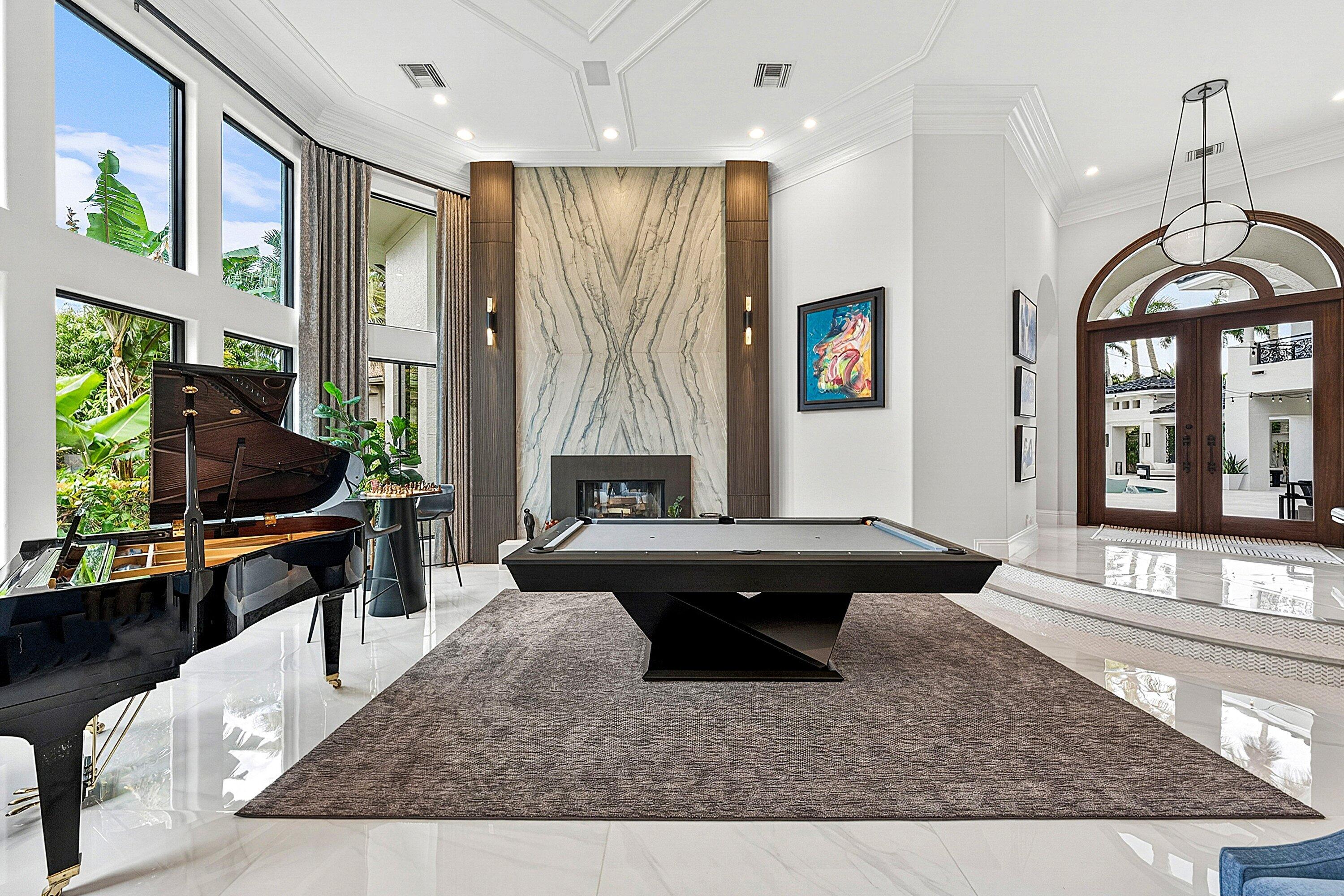 CARLTON ESTATES AT WOODFIELD COUNTRY CLUB - Residential