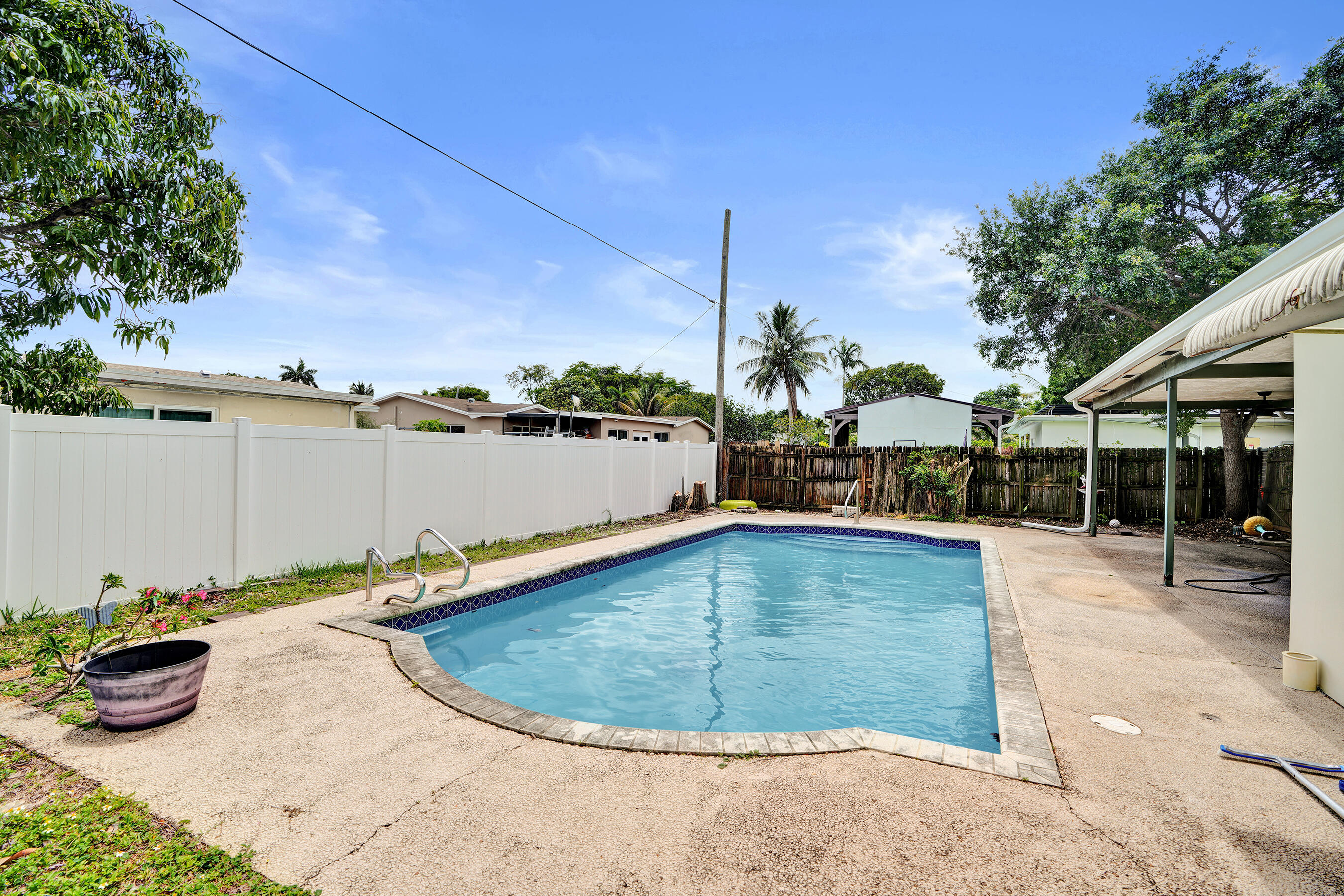 Boulevard Park 51-33 B - Residential