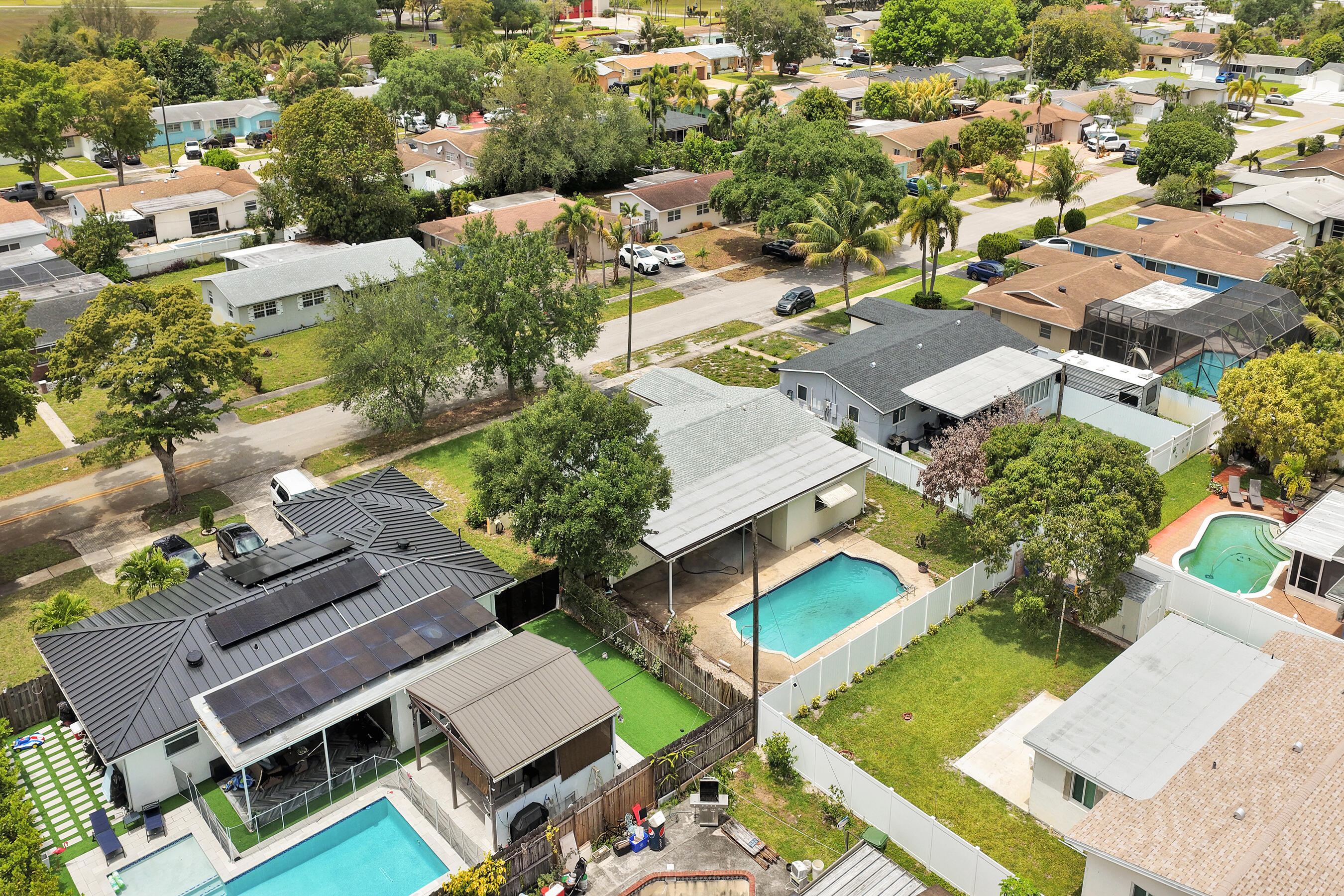 Boulevard Park 51-33 B - Residential