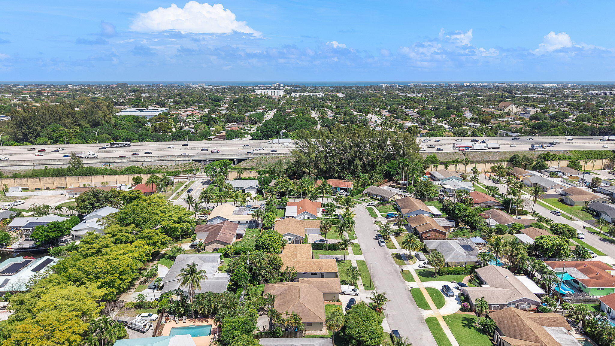 LAKE CLARKE TERR - Residential