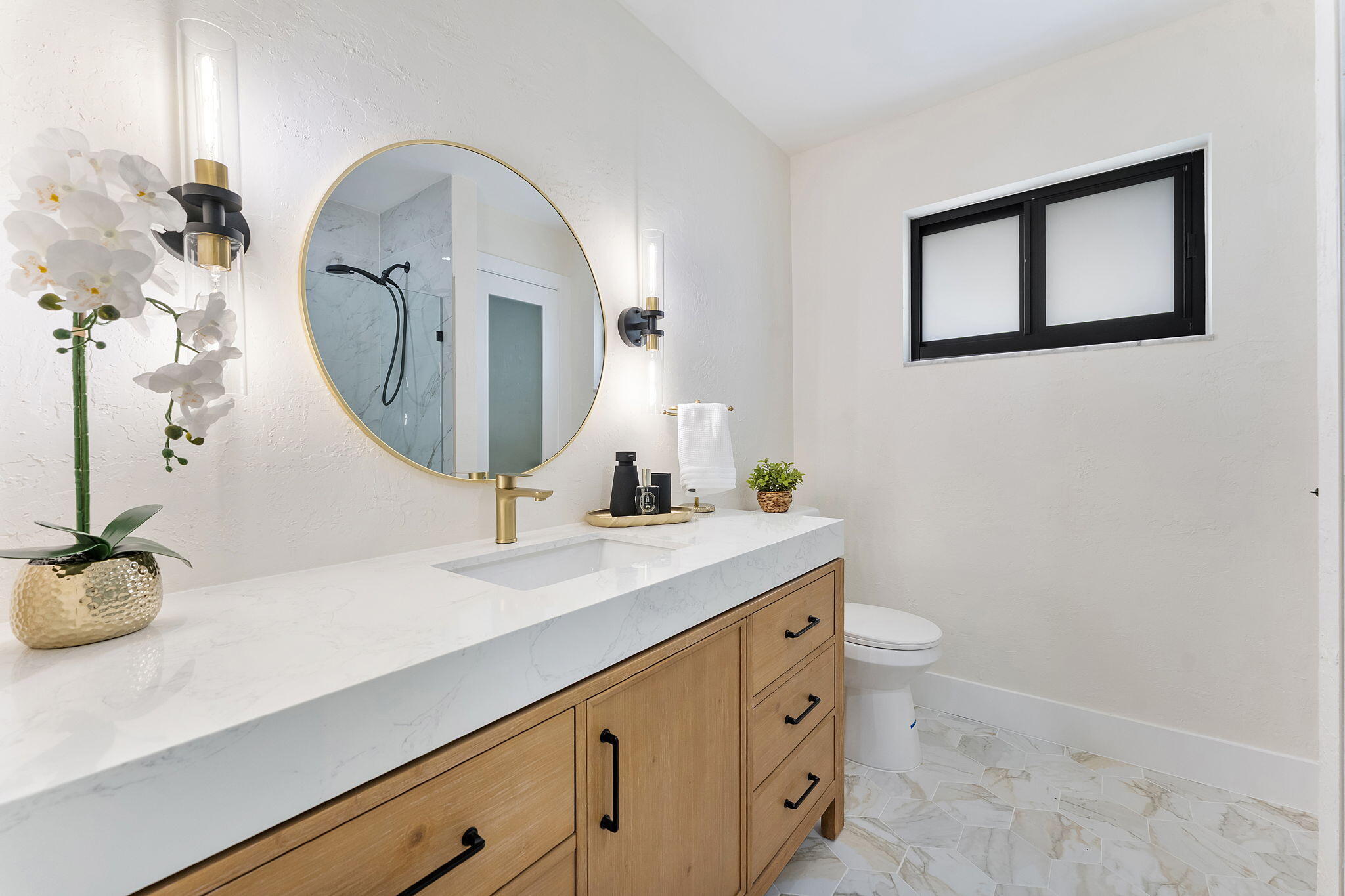 LAKE CLARKE TERR - Residential