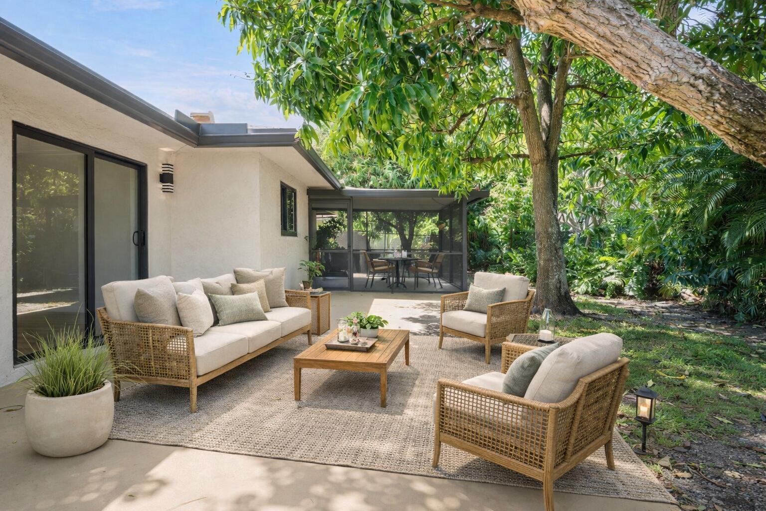 LAKE CLARKE TERR - Residential