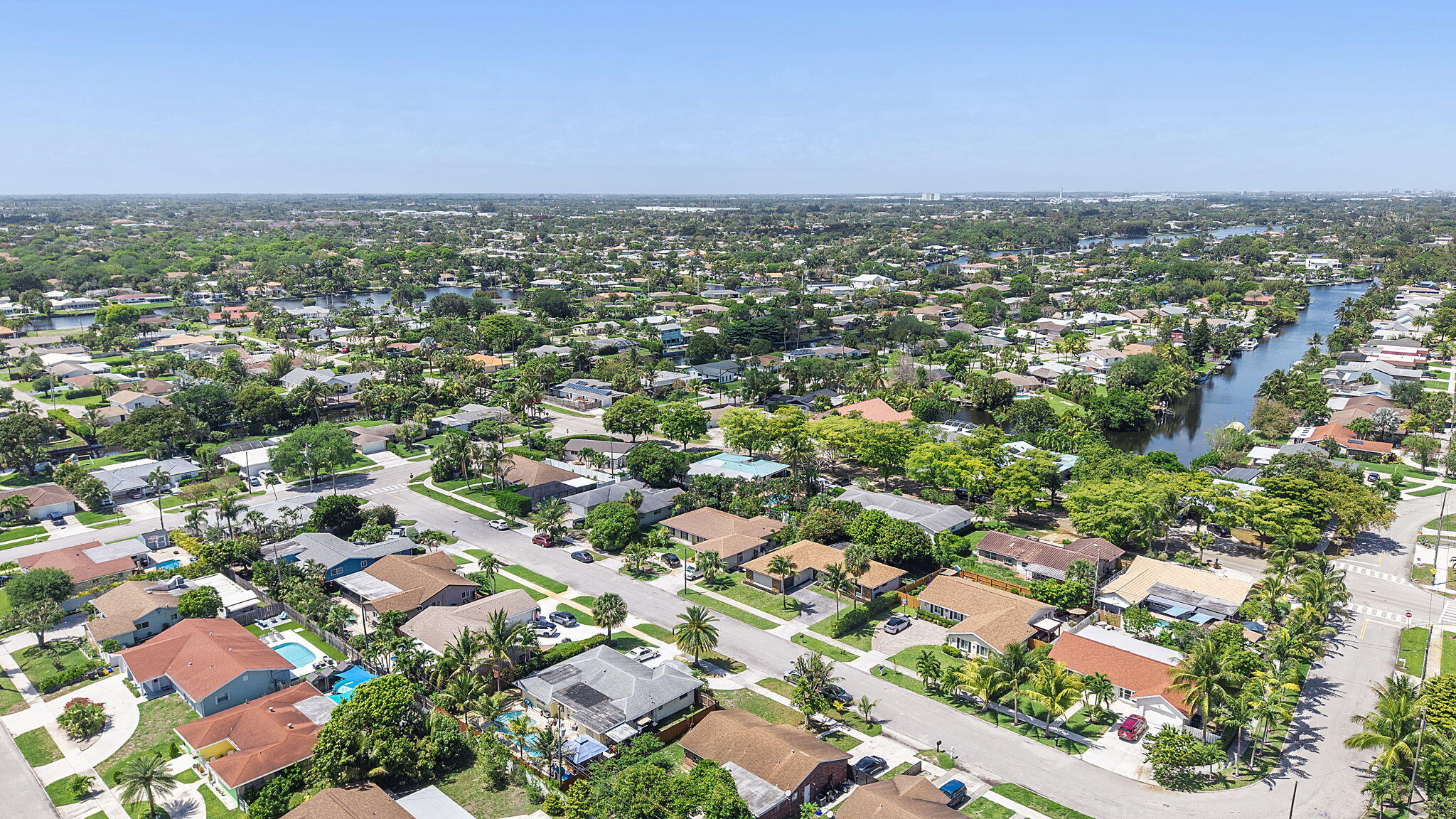 LAKE CLARKE TERR - Residential