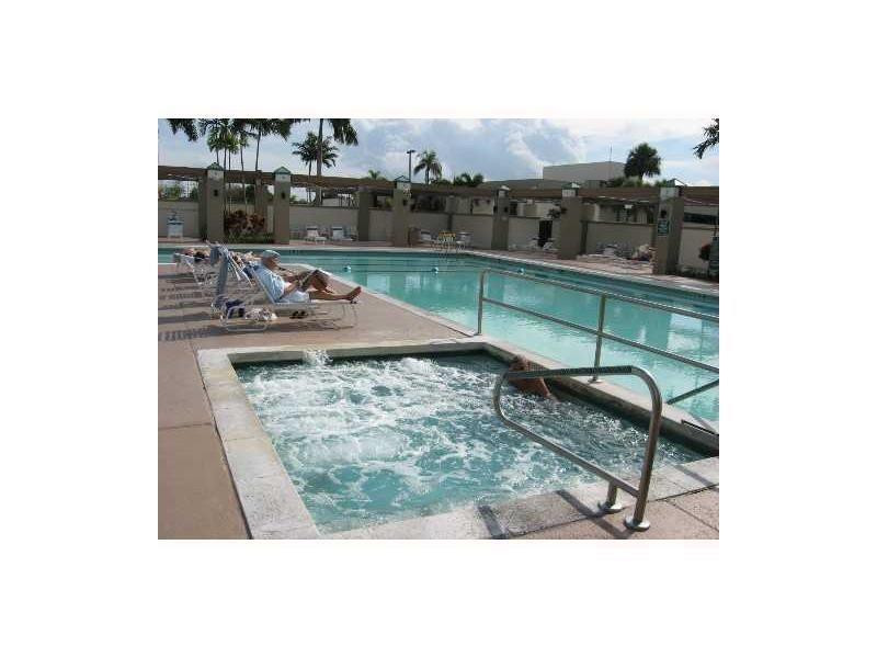 Aruba Village E Condo - Residential Lease