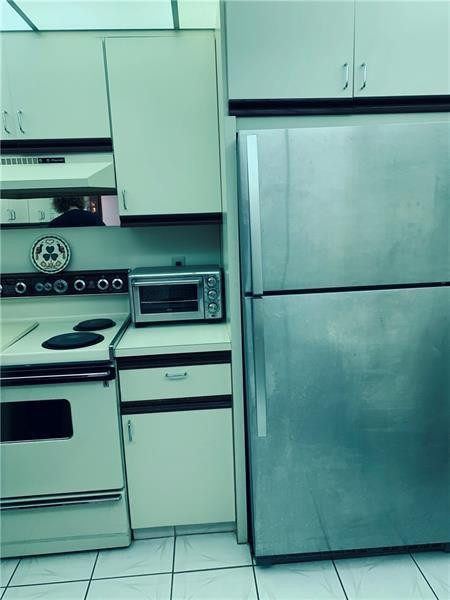 Aruba Village E Condo - Residential Lease