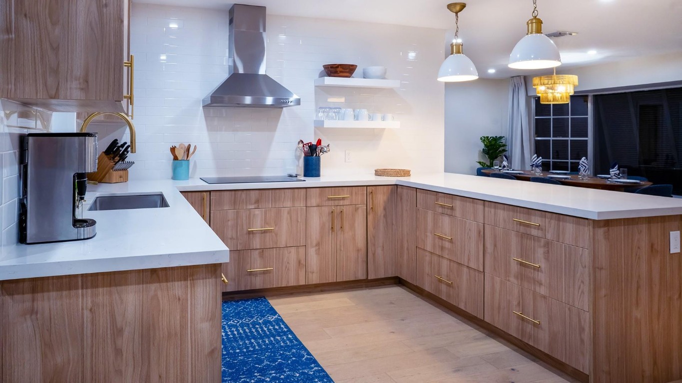 LAKE IDA SHORES 1ST ADD - Residential Lease