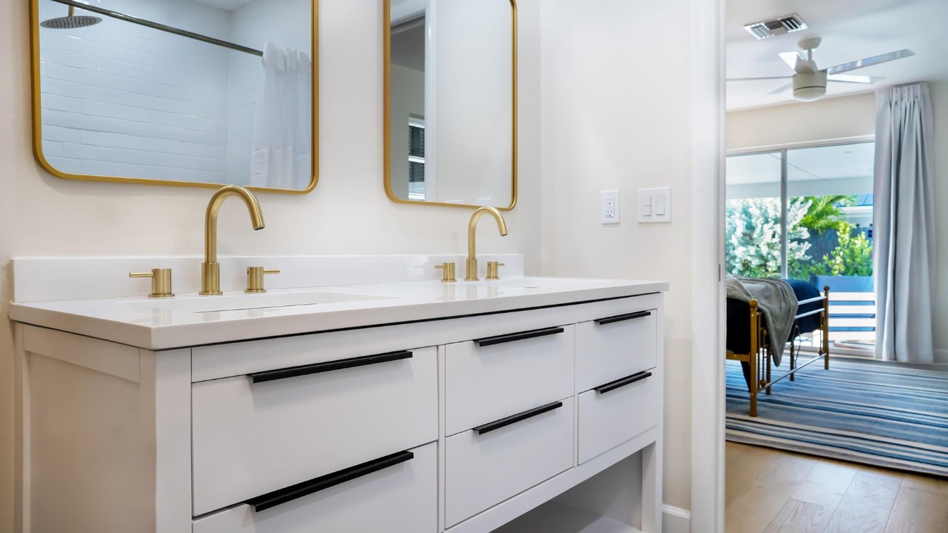 LAKE IDA SHORES 1ST ADD - Residential Lease