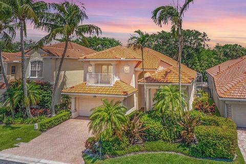 Single Family Residence in North Palm Beach FL 703 Voyager Lane.jpg