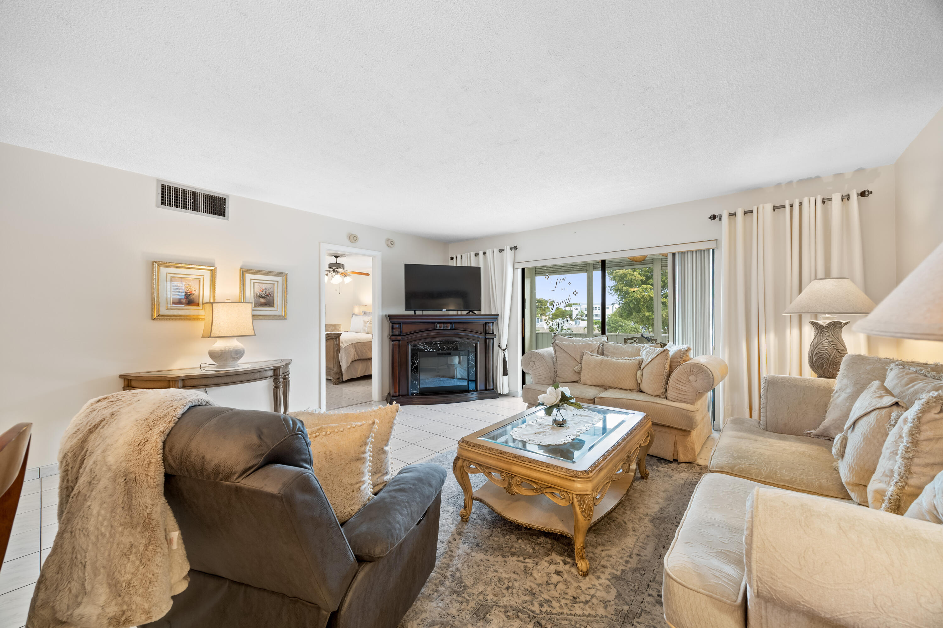 4000 NW 44th Avenue 315