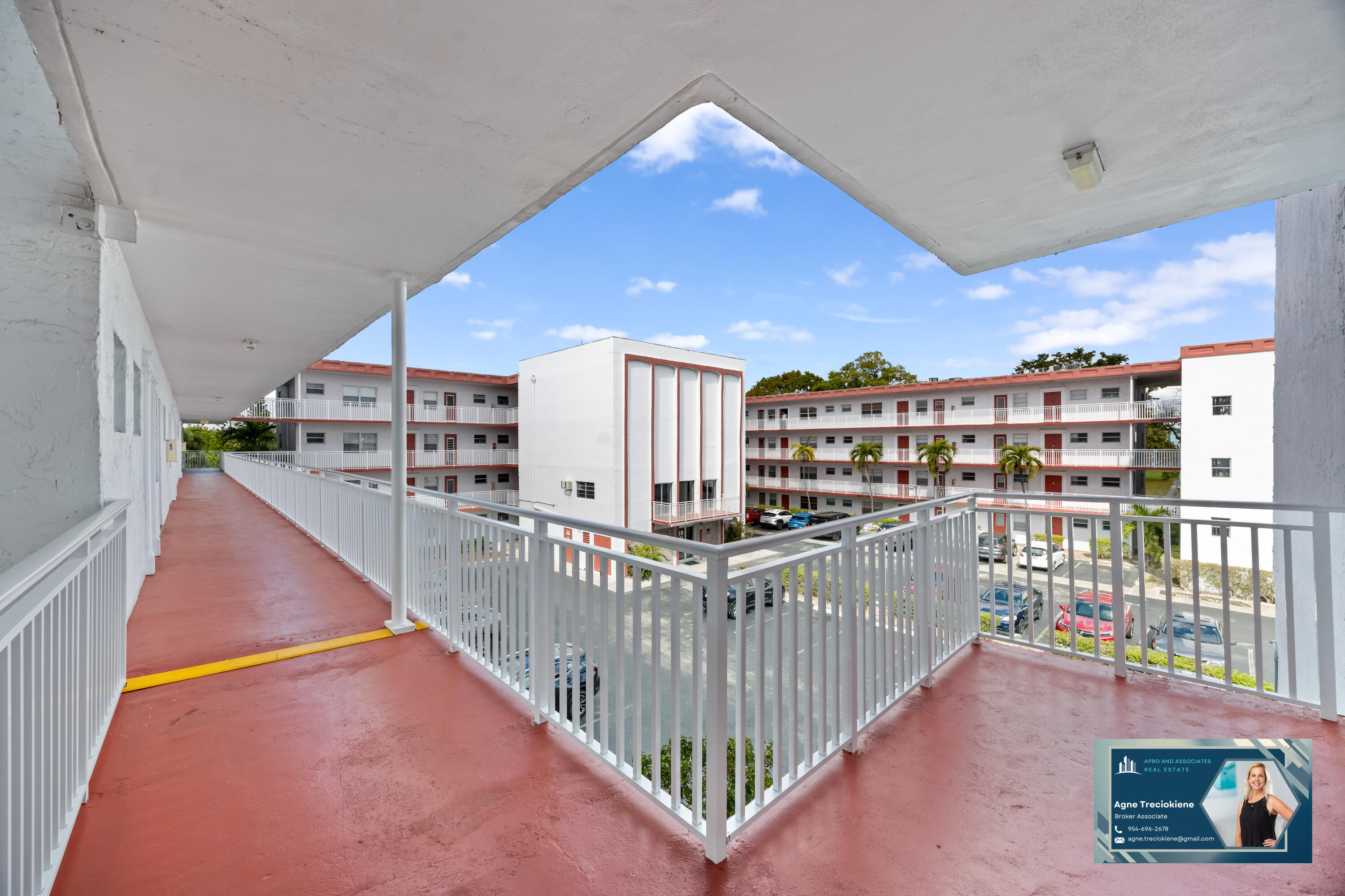 SAPPHIRE CONDO - Residential