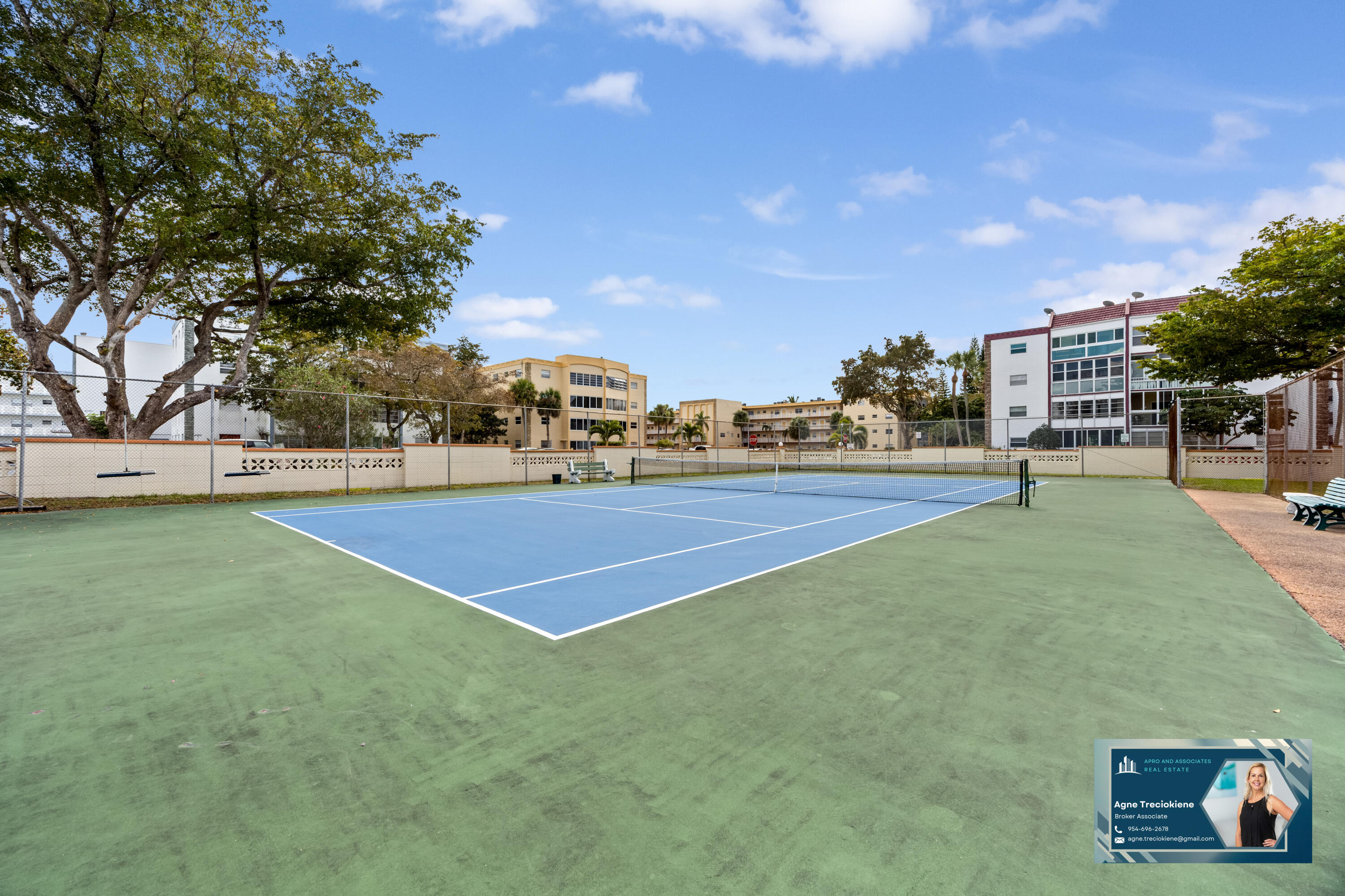 SAPPHIRE CONDO - Residential