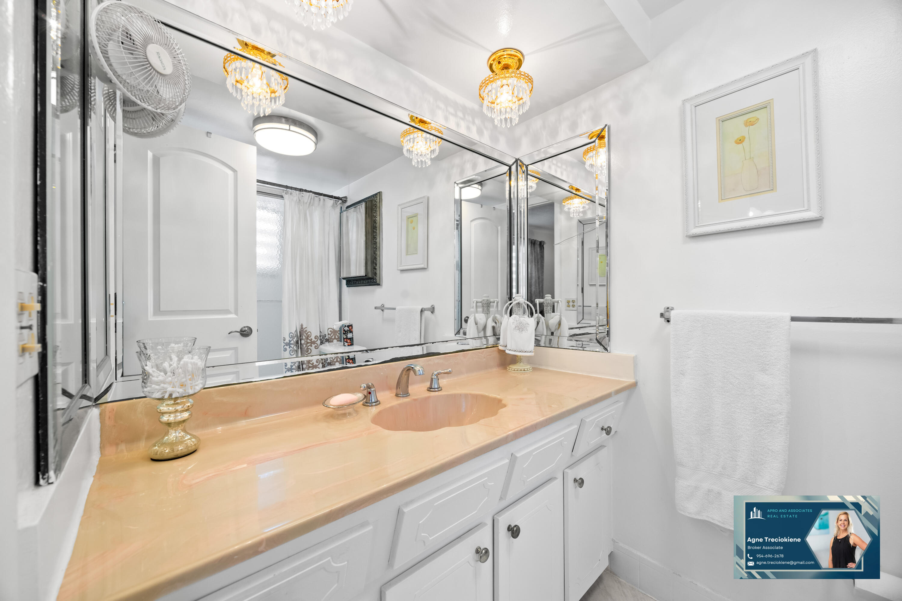 SAPPHIRE CONDO - Residential