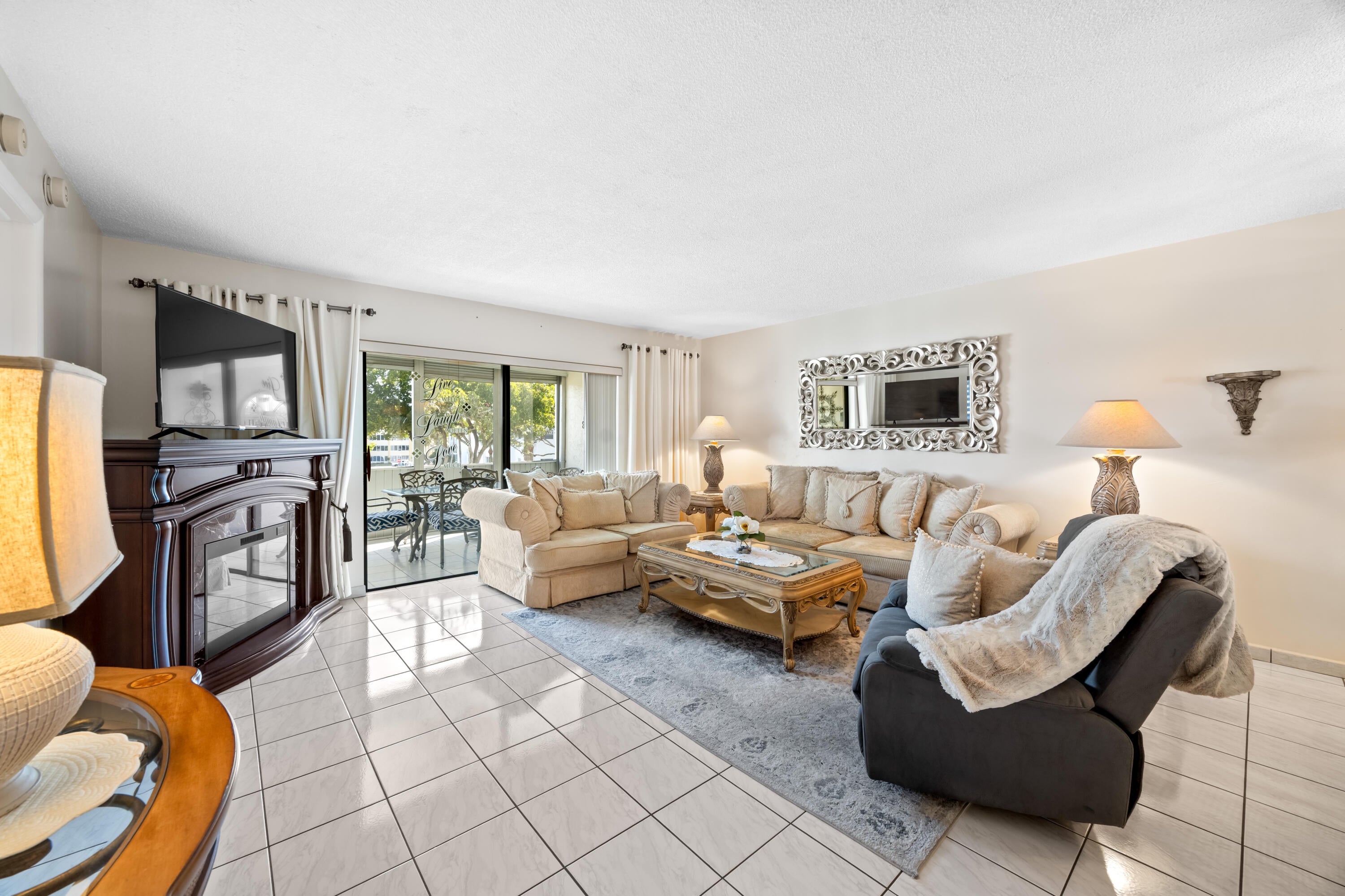 4000 NW 44th Avenue 315
