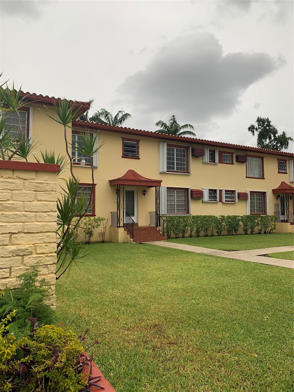 Sweet El Condo - Residential Lease