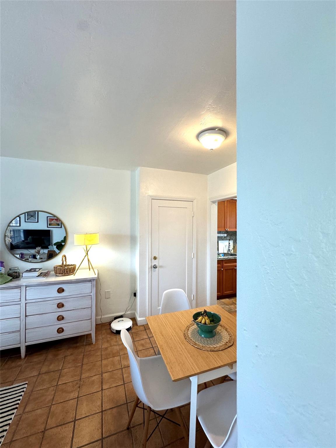 Sweet El Condo - Residential Lease