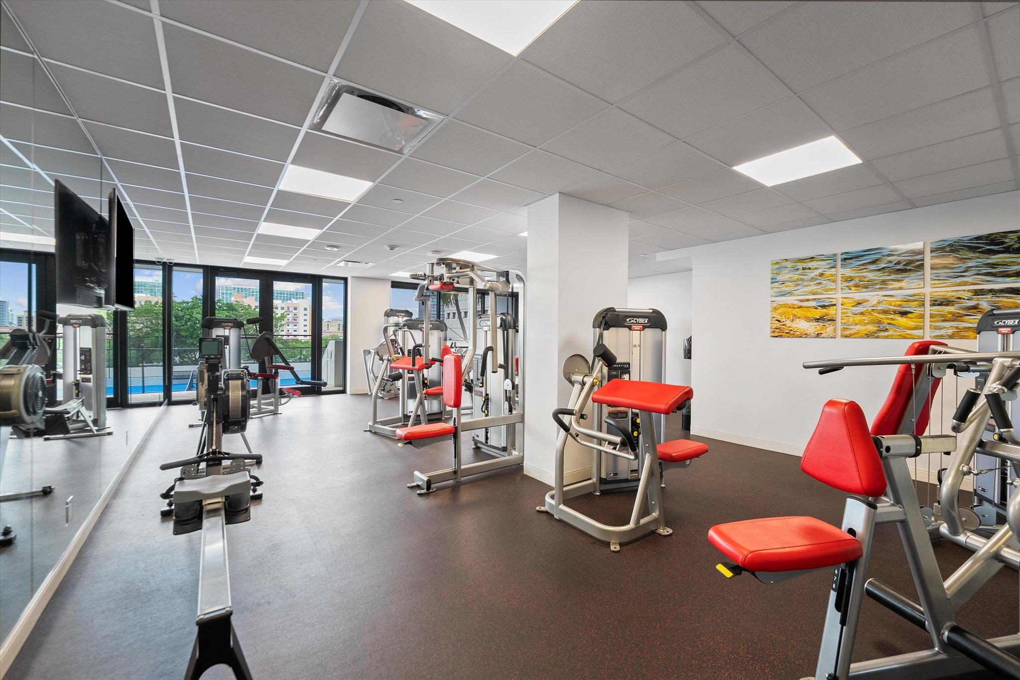 PLAZA OF THE PALM BEACHES - Residential