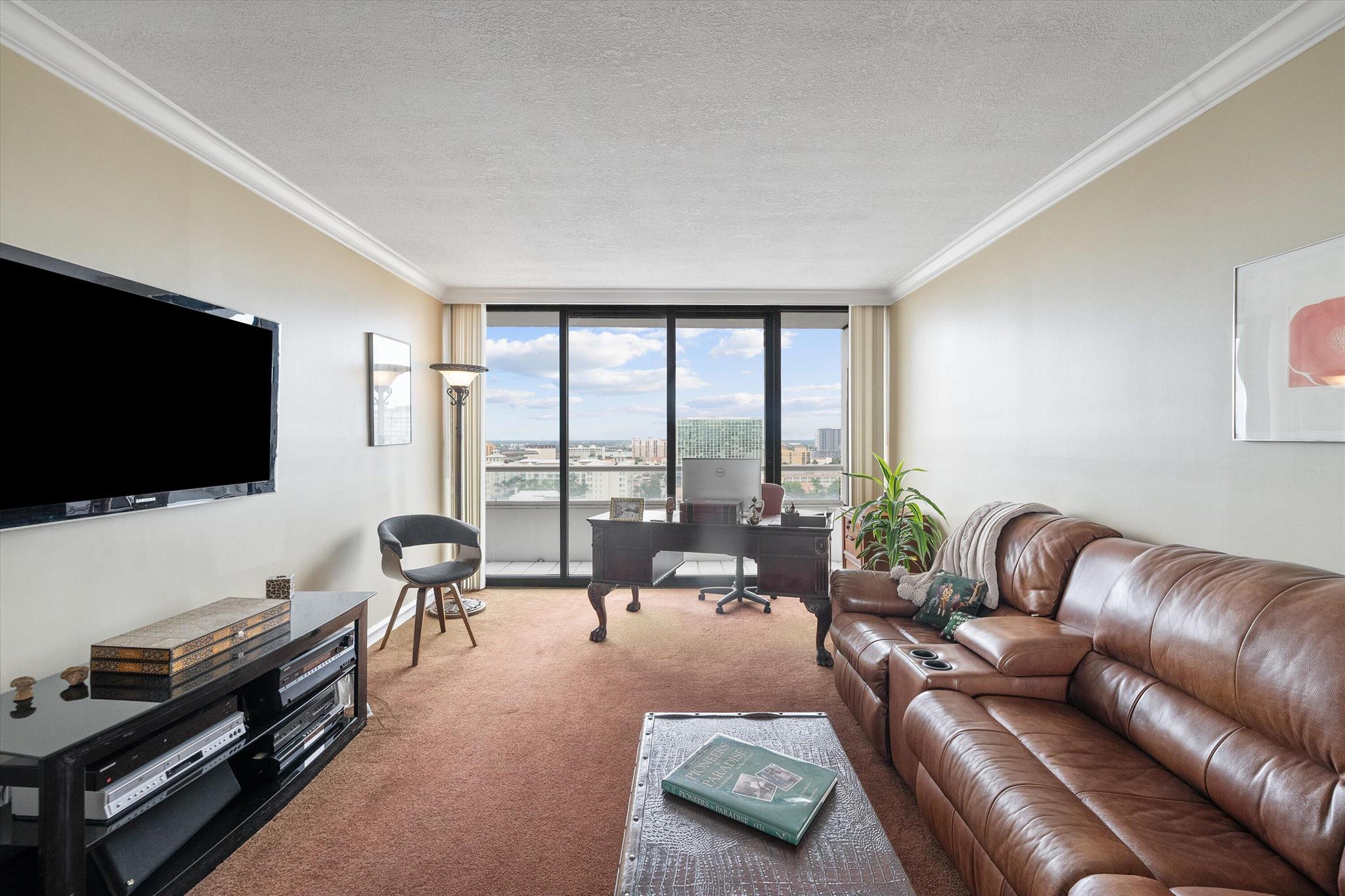 PLAZA OF THE PALM BEACHES - Residential