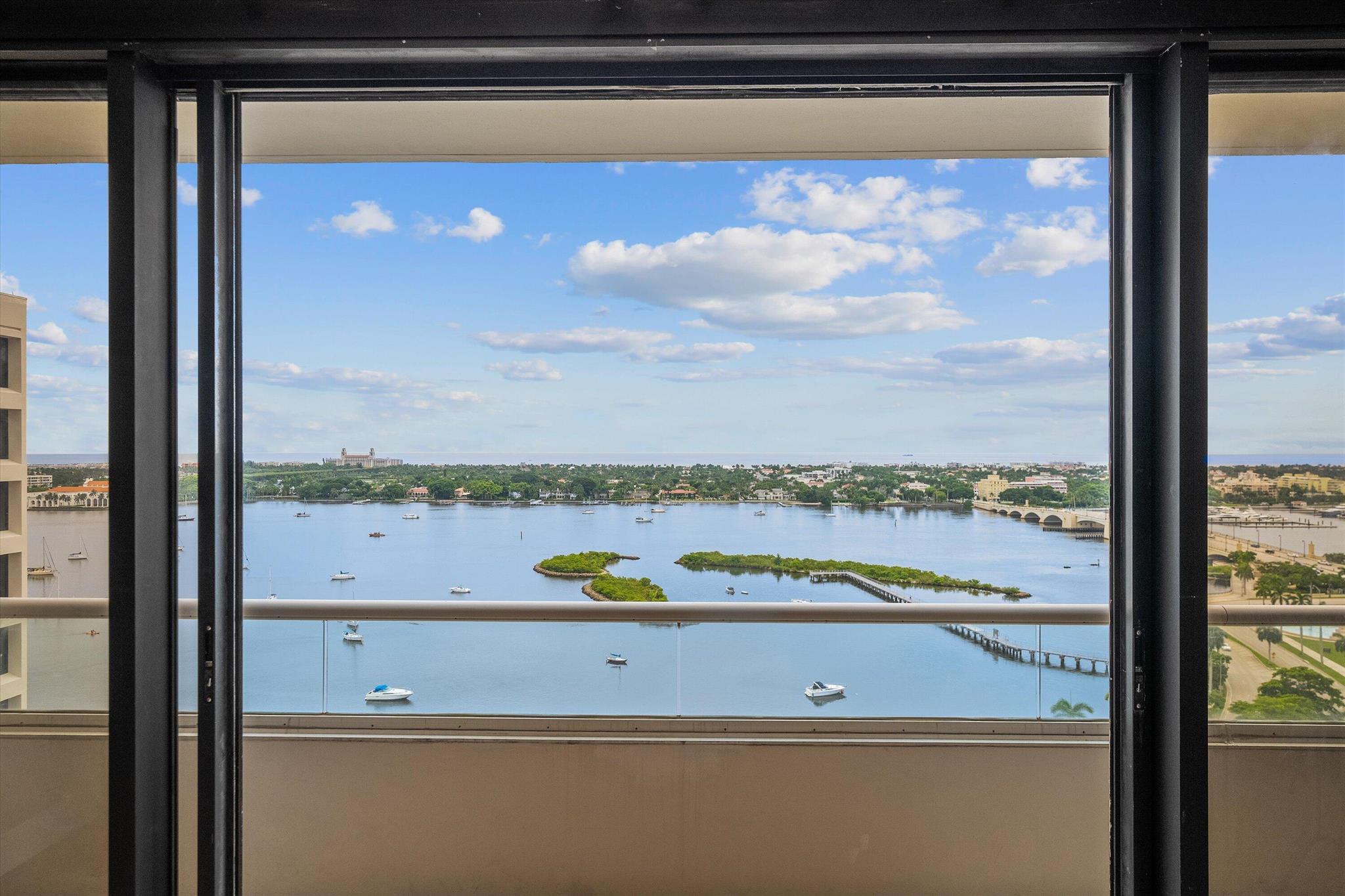 PLAZA OF THE PALM BEACHES - Residential