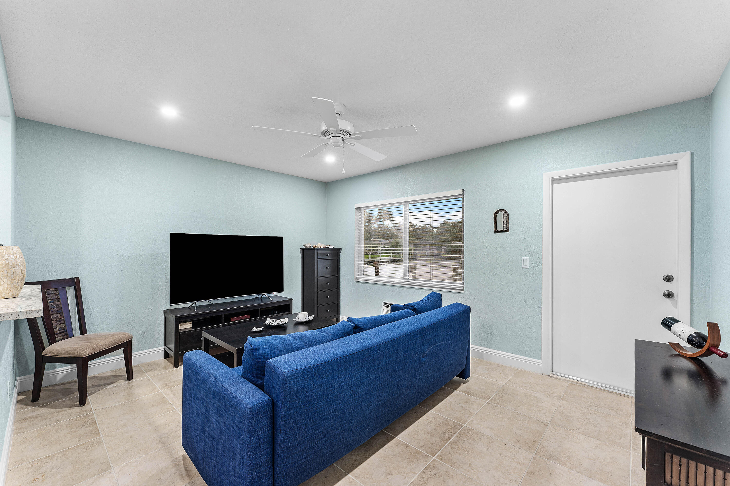 301 E MCNAB Road 113
