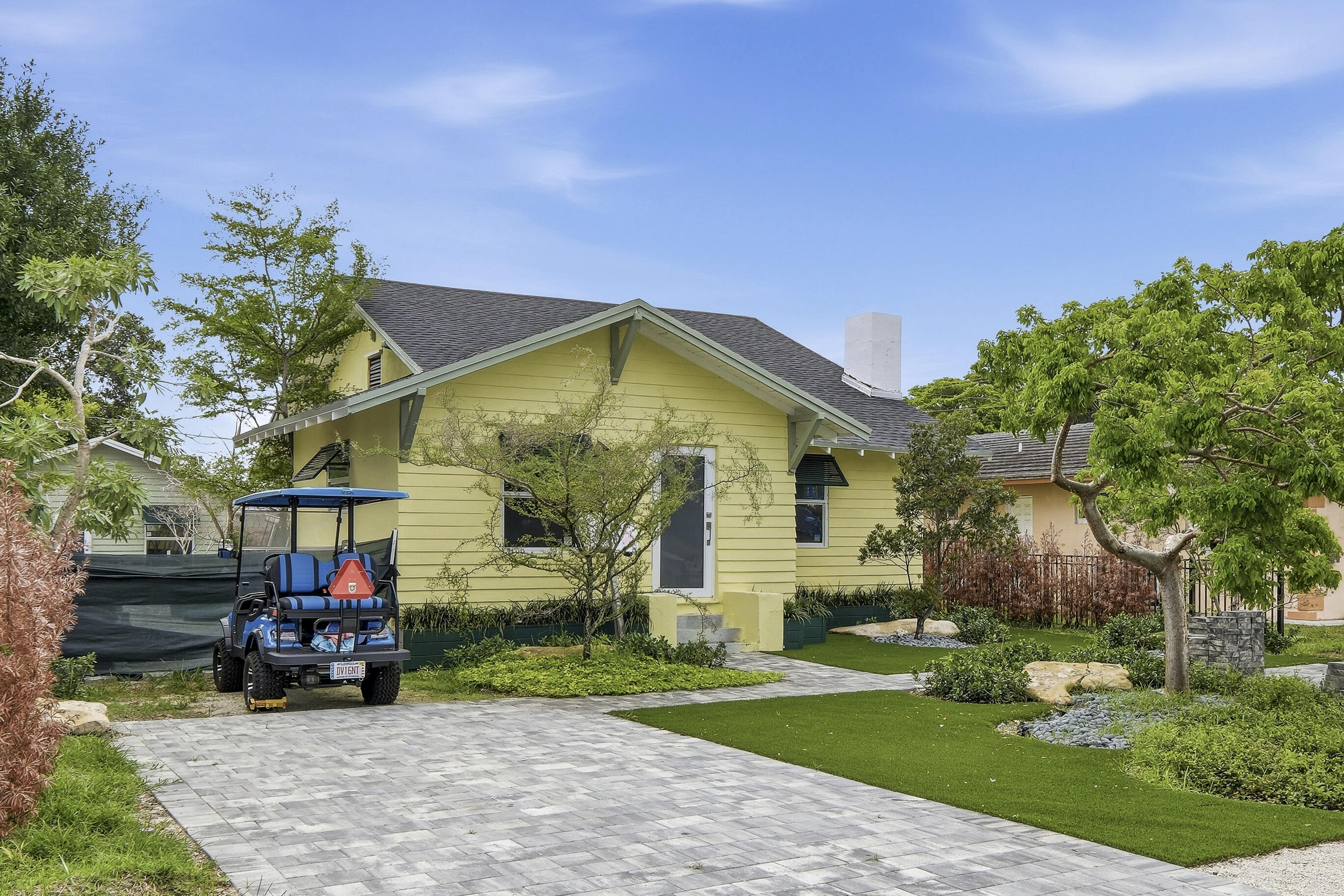 216 NE 23rd Avenue