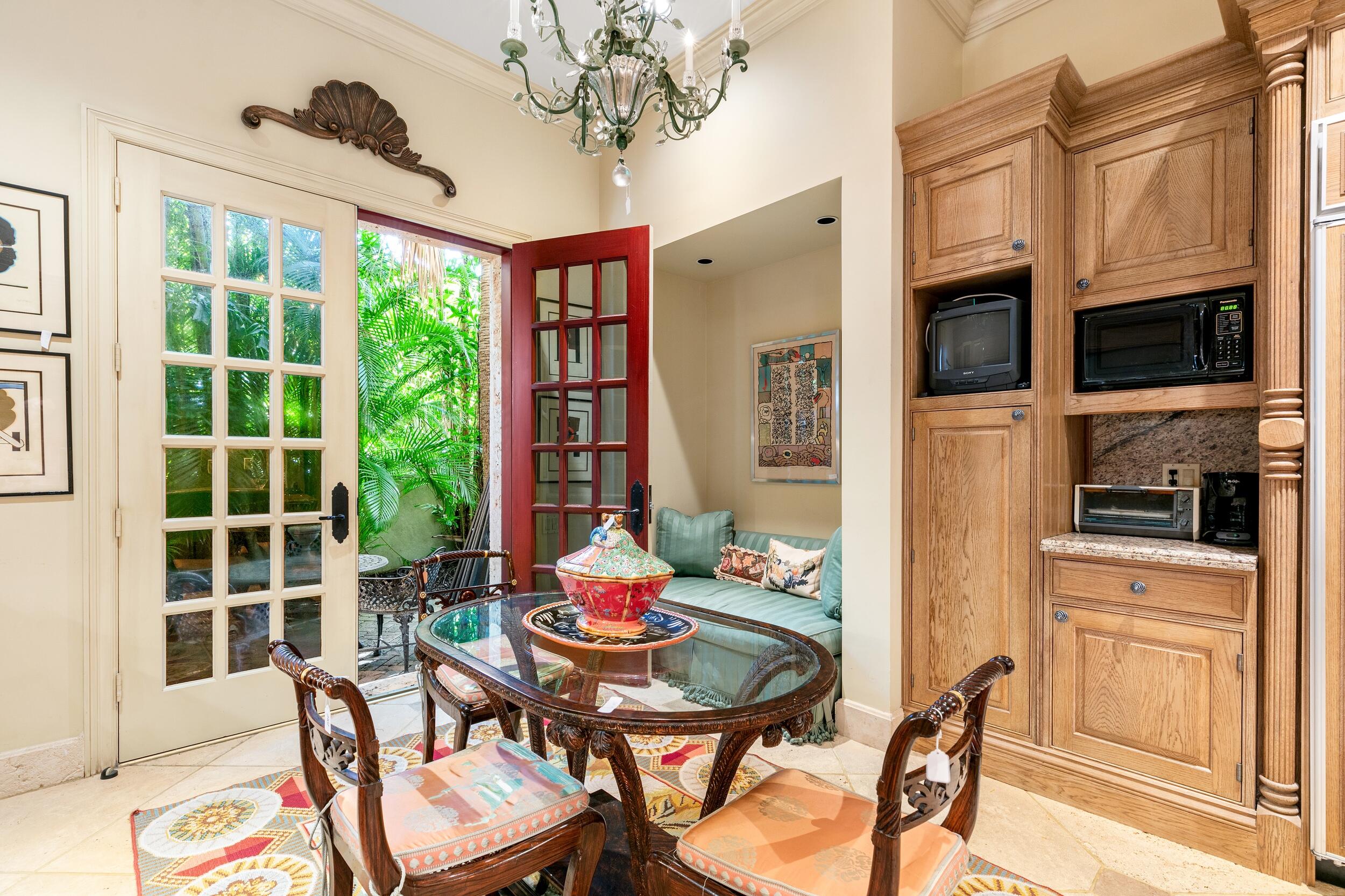 ROYAL PARK - Residential