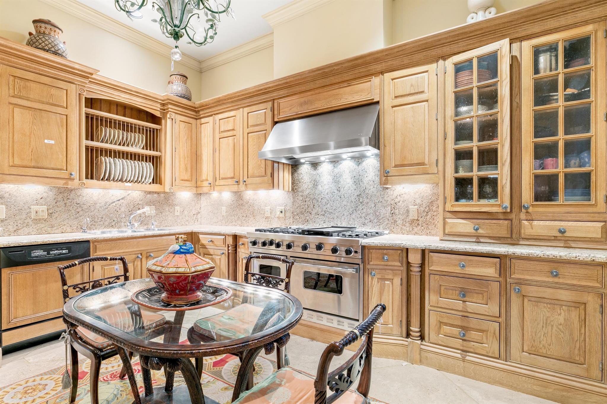 ROYAL PARK - Residential