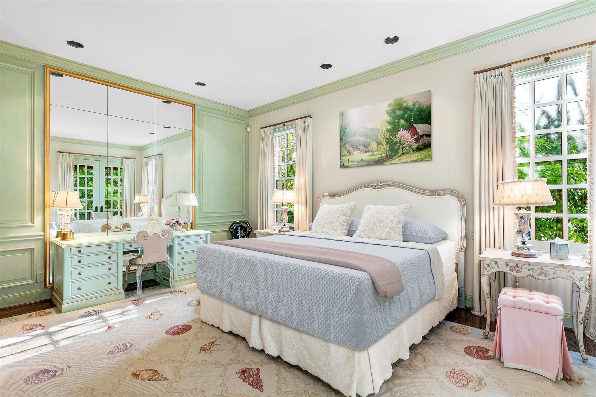 ROYAL PARK - Residential