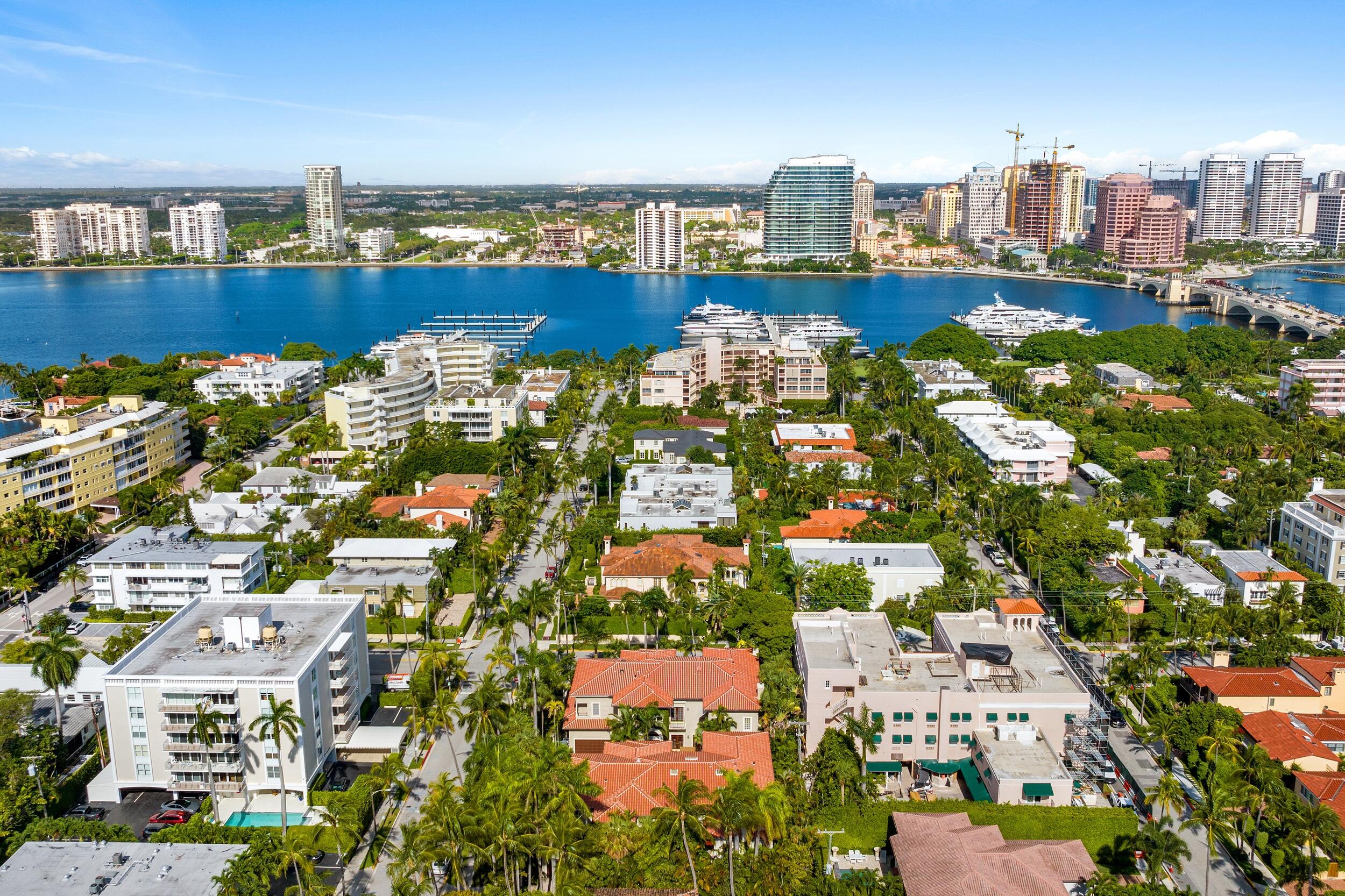 ROYAL PARK - Residential