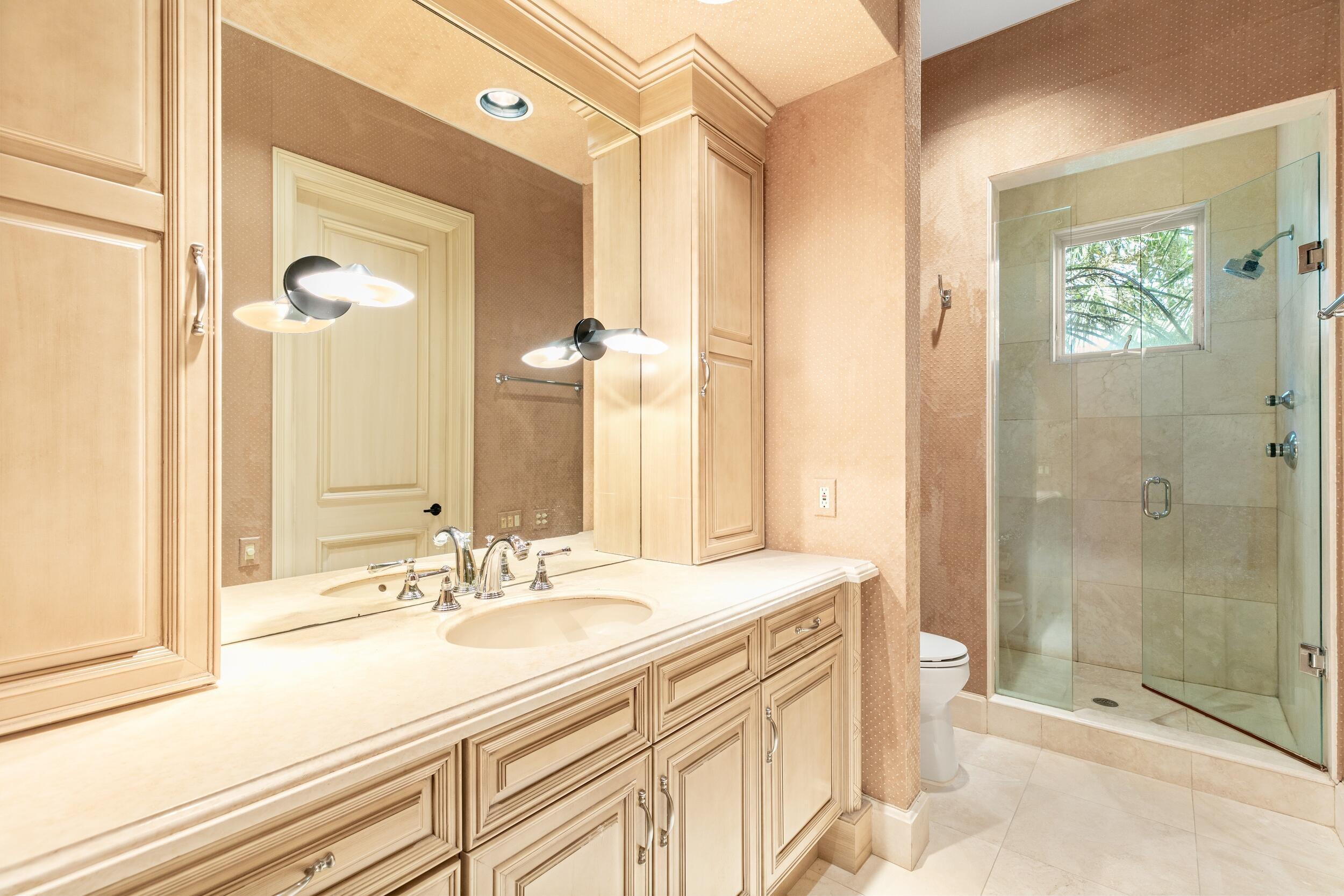 ROYAL PARK - Residential