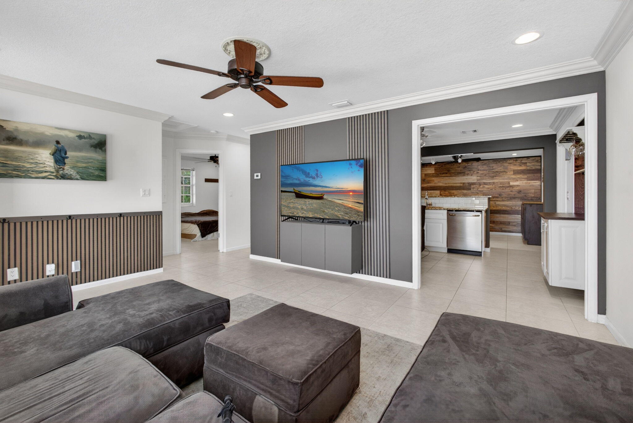 PLEASANT RIDGE - Residential