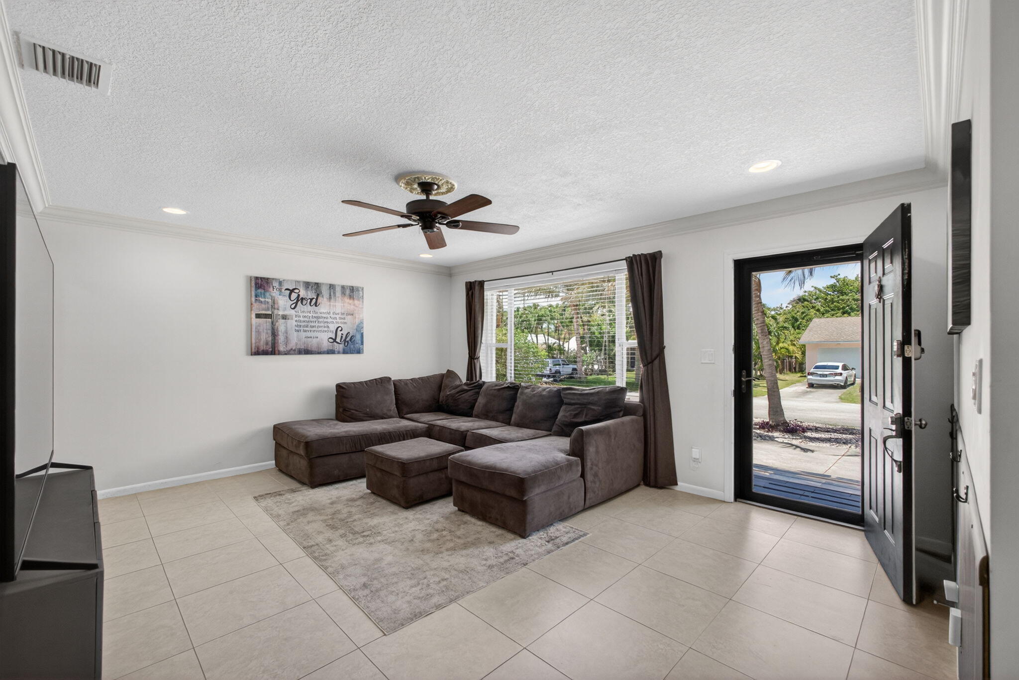 PLEASANT RIDGE - Residential