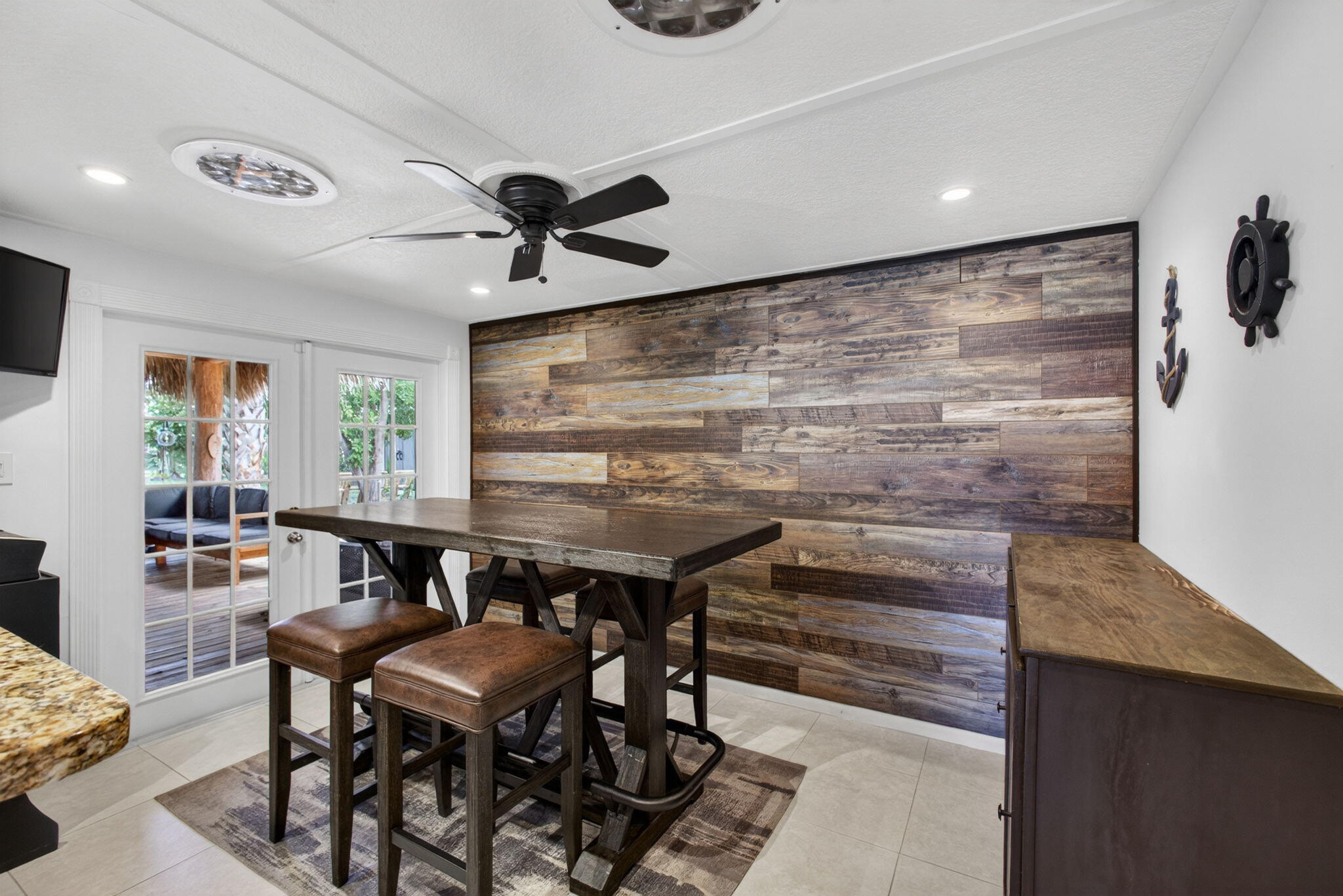PLEASANT RIDGE - Residential