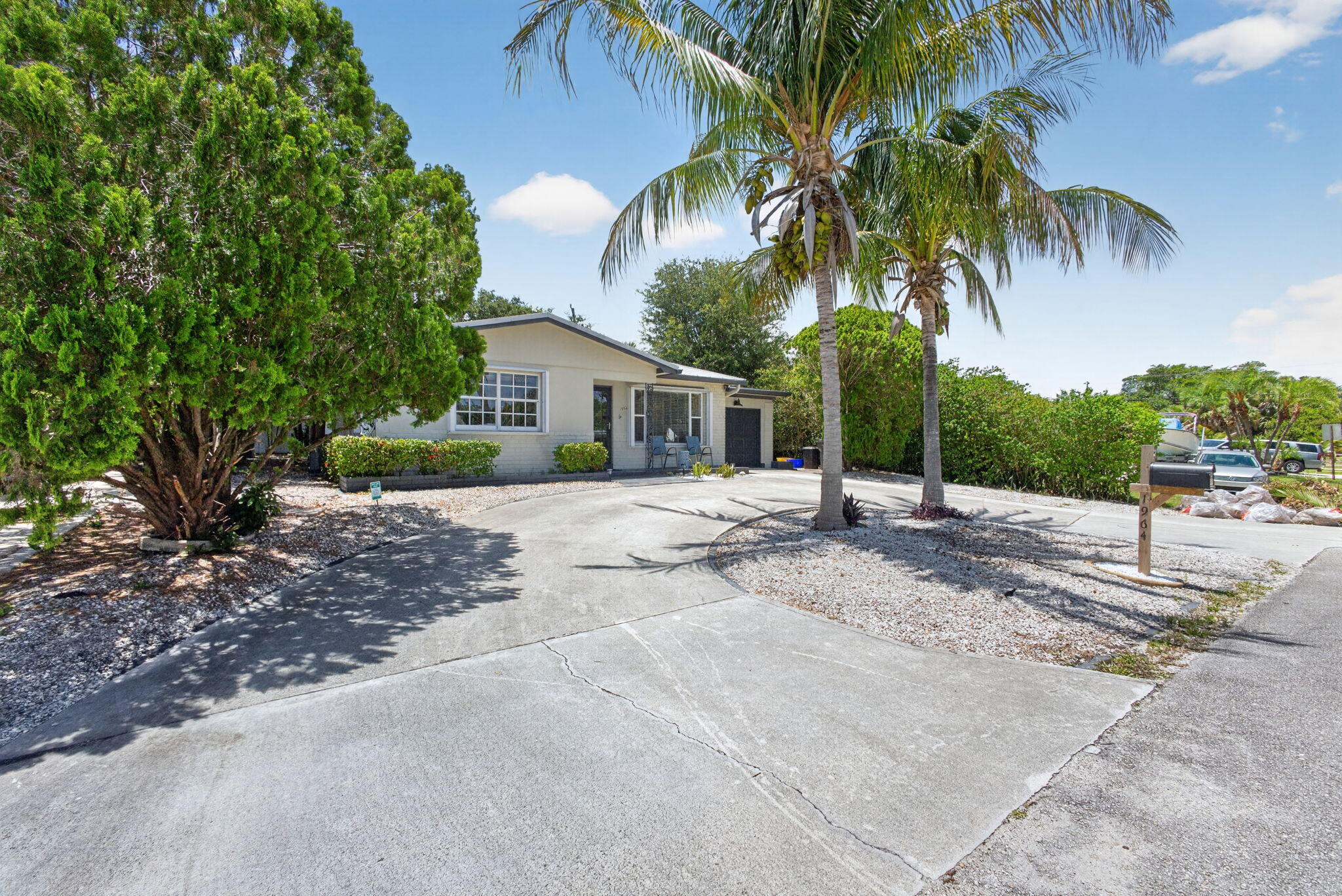PLEASANT RIDGE - Residential