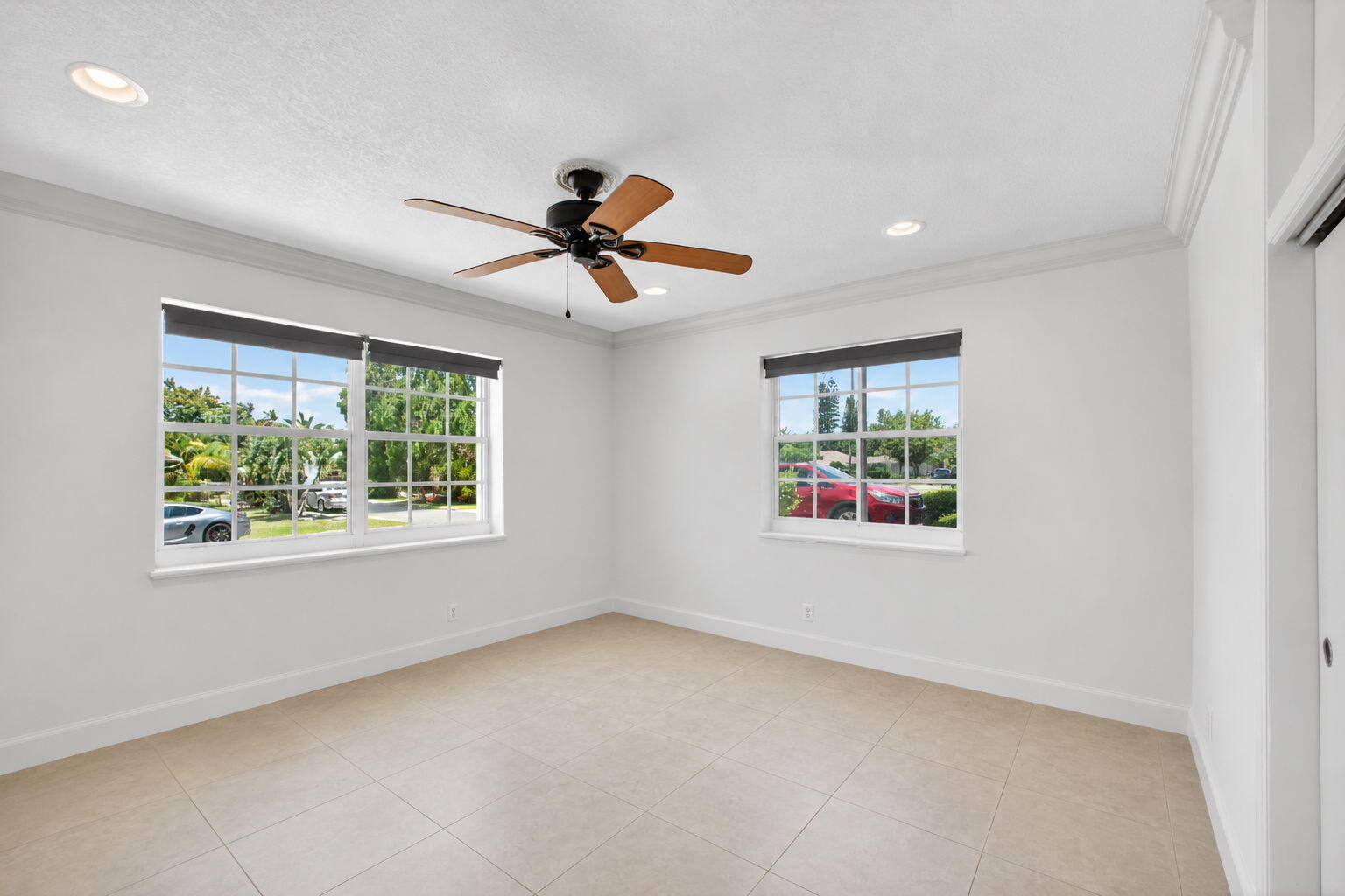 PLEASANT RIDGE - Residential